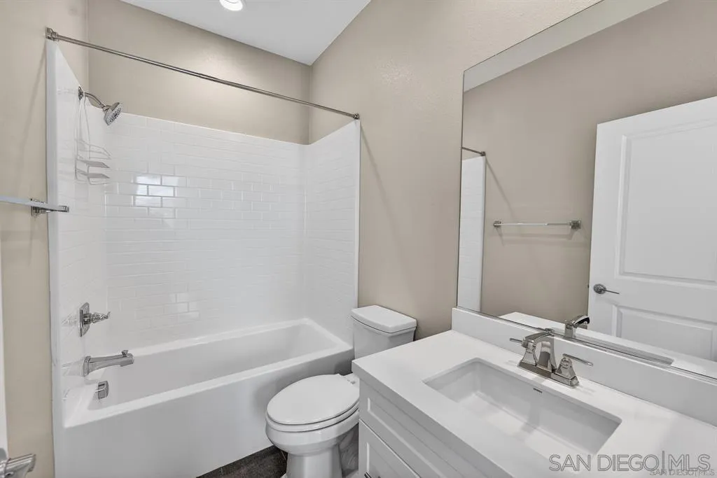 Photo #21: 260013490 Listing: Photo #21