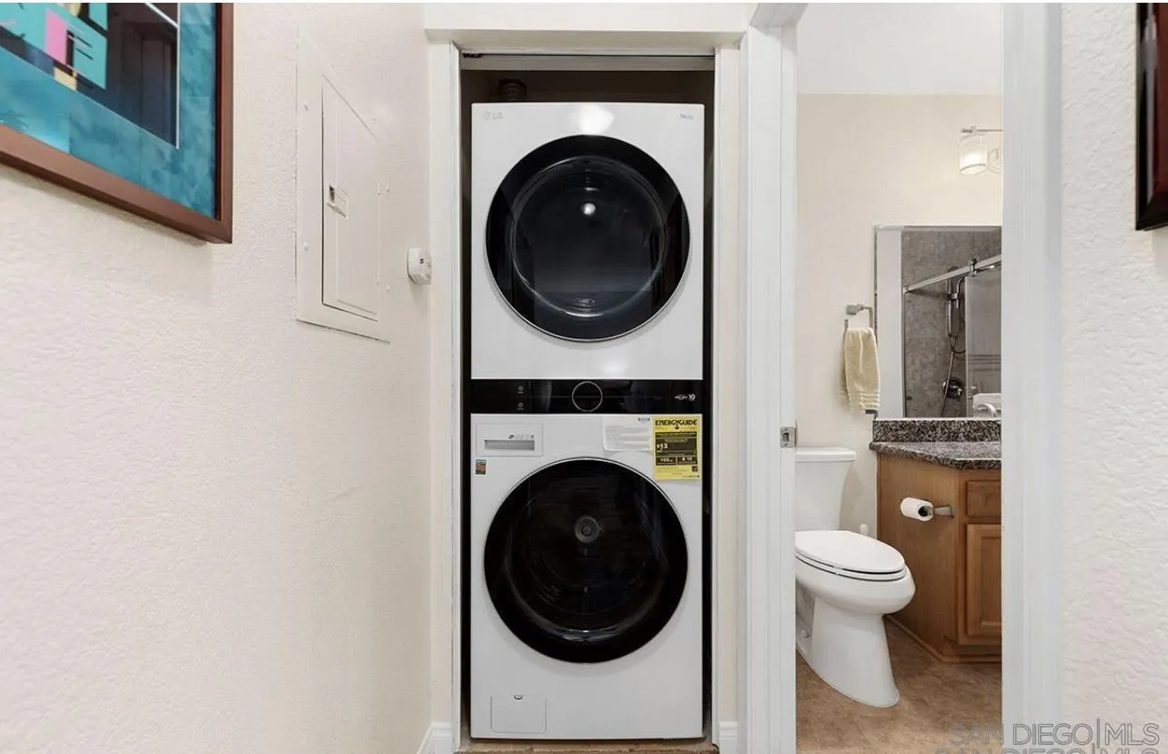 Photo #12: 260013492 Listing: Photo #12