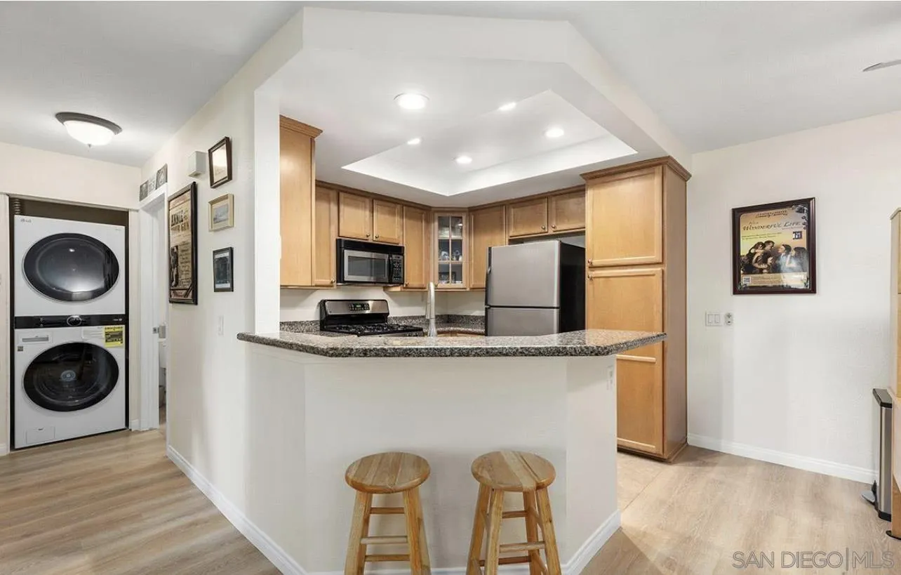 Photo #11: 260013492 Listing: Photo #11