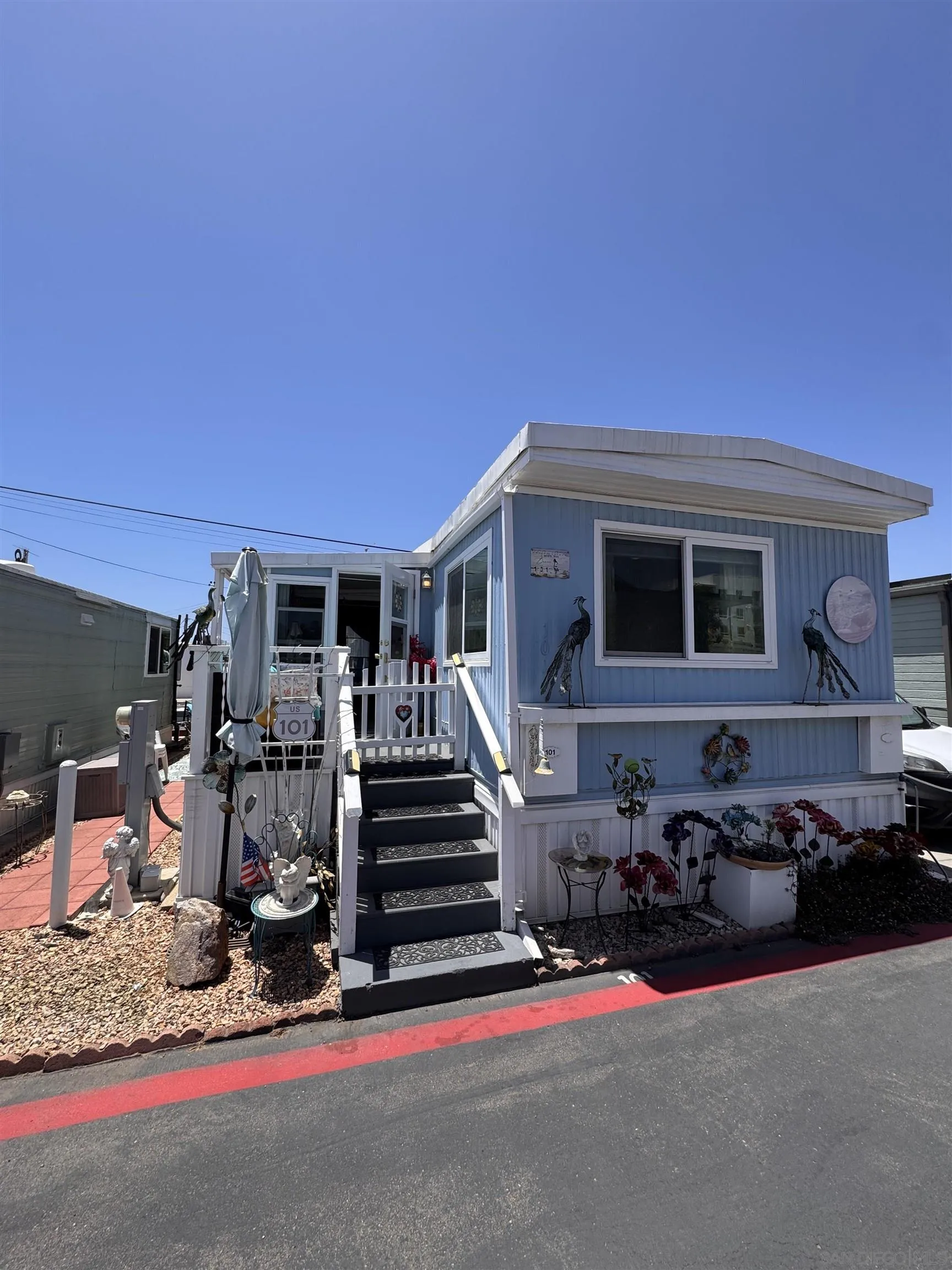 Oceanside, CA 92054