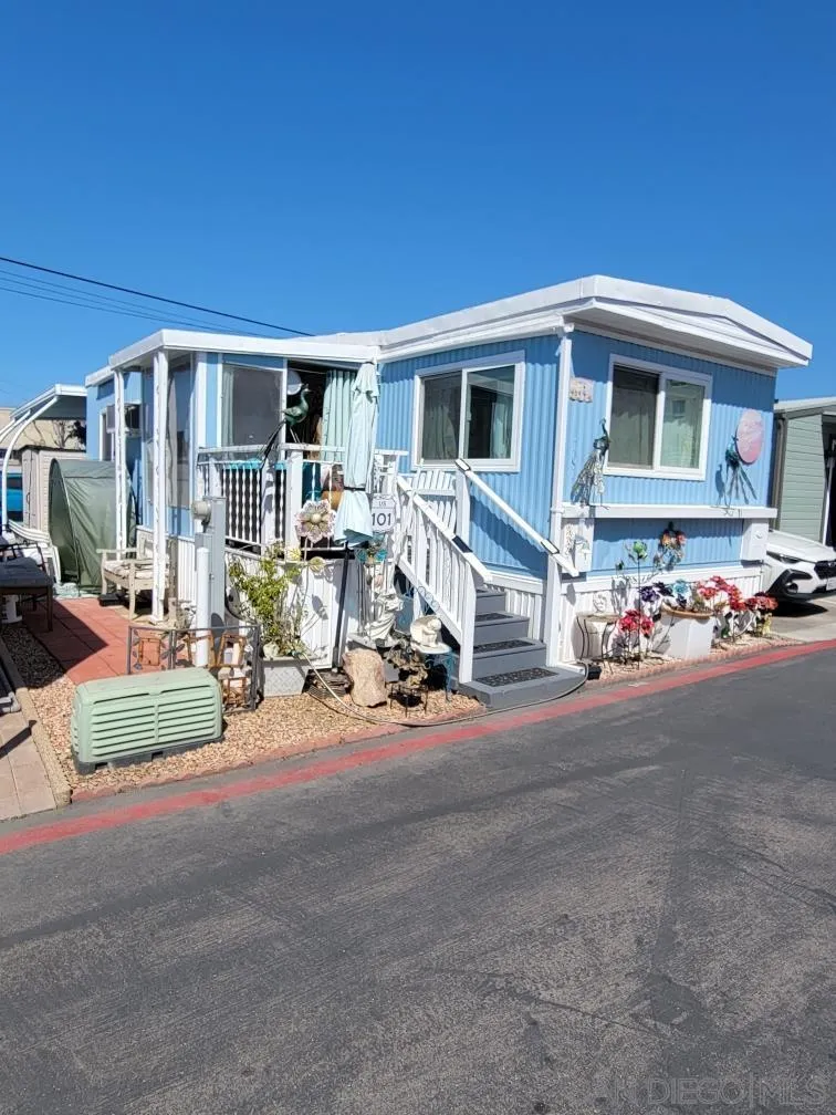 Oceanside, CA 92054