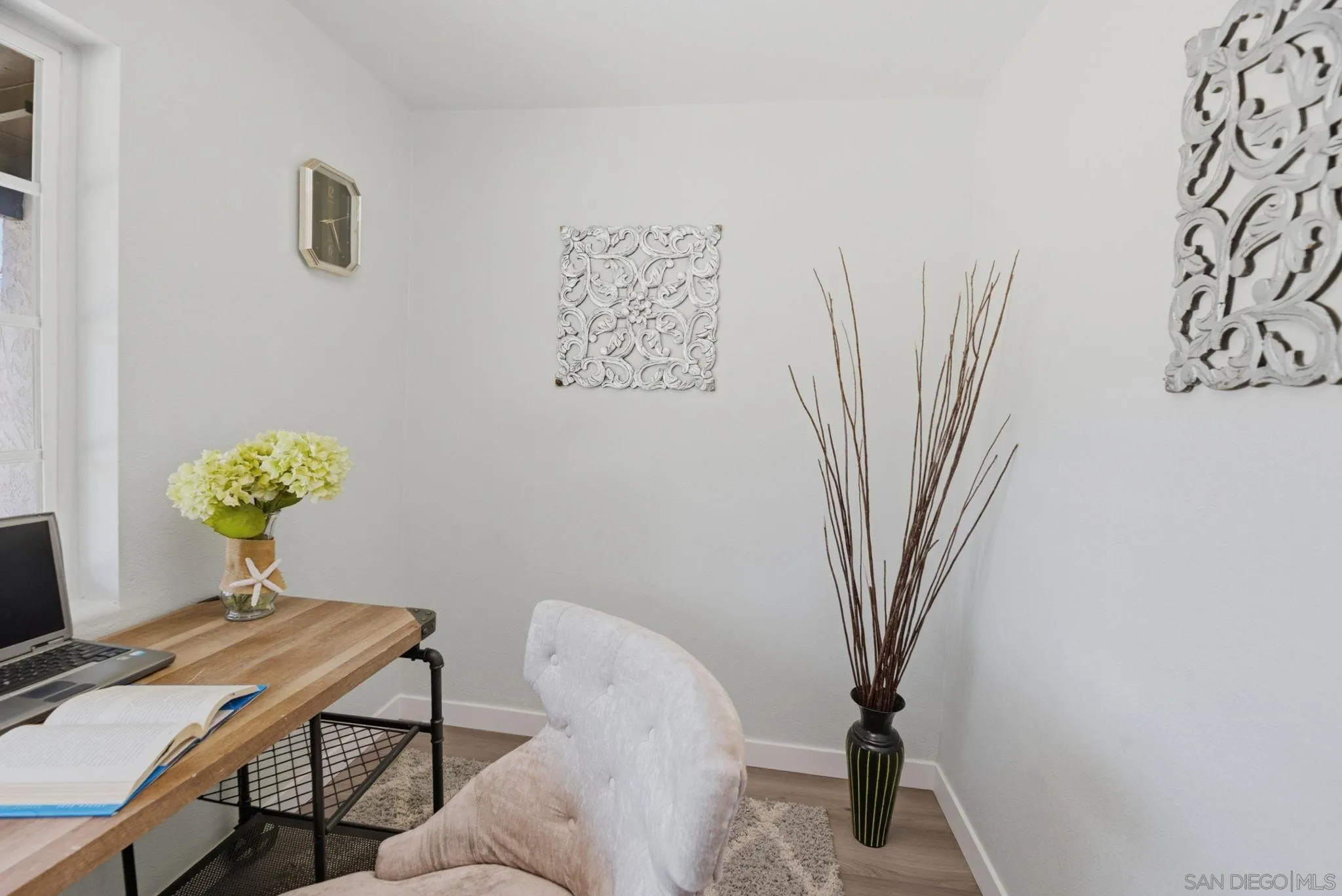 https://cdn.realtyfeed.com/cdn/127/260013494/5f3d79ab2d5584b89c4c1134b061d7f3.webp