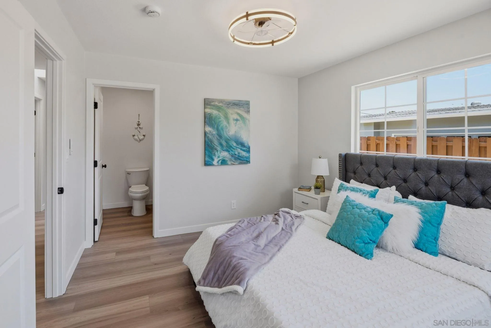 https://cdn.realtyfeed.com/cdn/127/260013494/8e547712f46ad9ce149a7349cec8adb3.webp