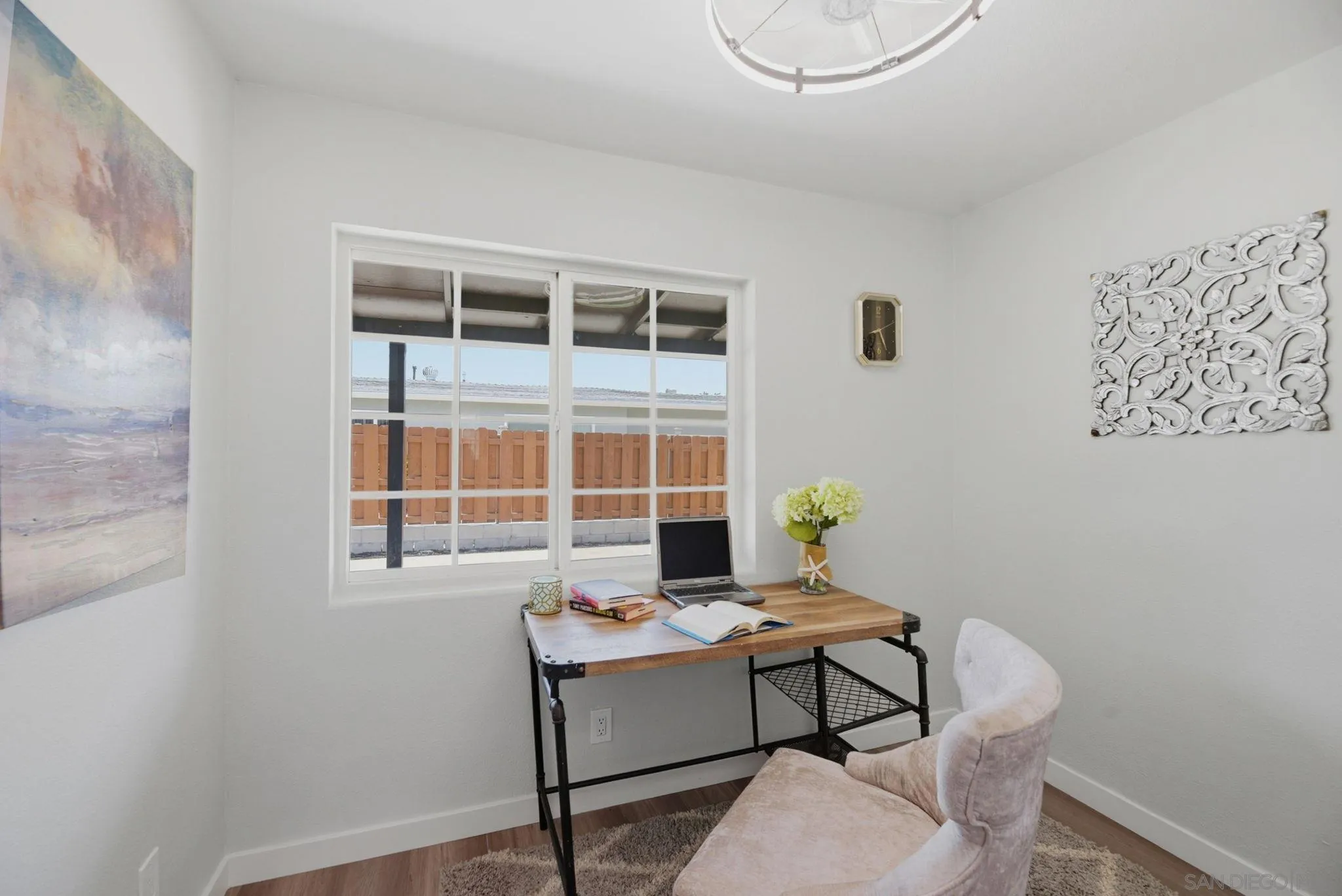 https://cdn.realtyfeed.com/cdn/127/260013494/dfb1d8ef7679c6fd993f7220184f0b35.webp