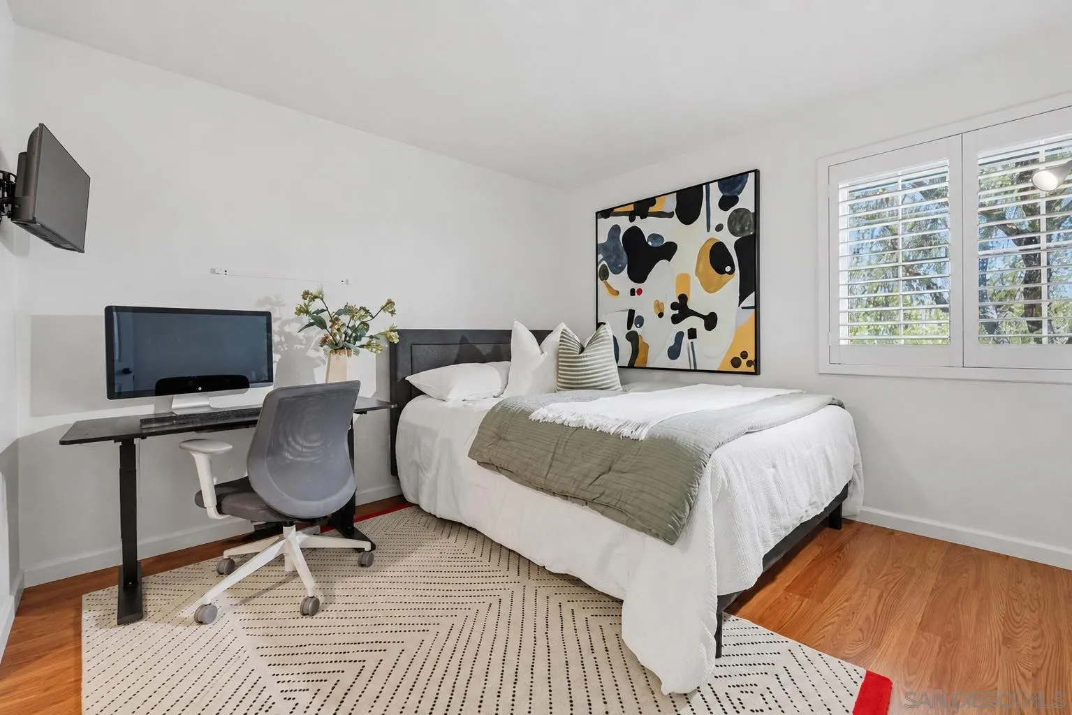 https://cdn.realtyfeed.com/cdn/127/260013495/a4388dfdcd87b2d7b6ebc1401997b579.webp