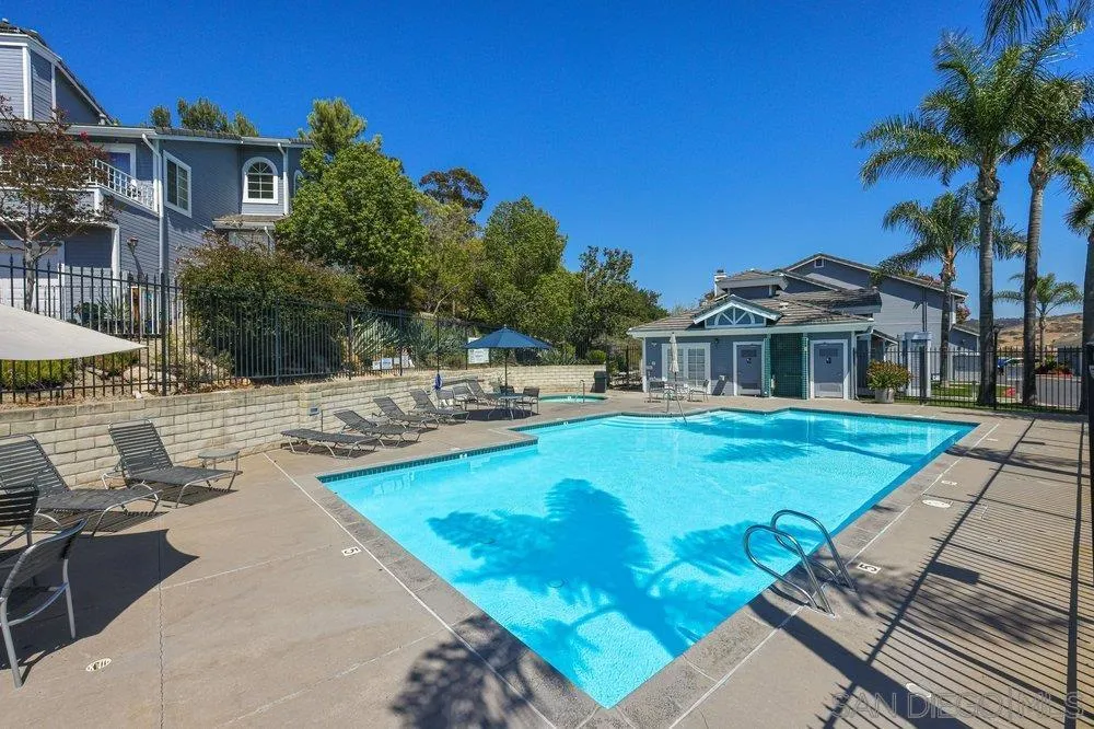 https://cdn.realtyfeed.com/cdn/127/260013495/cd9a3e9078a94e550ce4ef1d98754949.webp