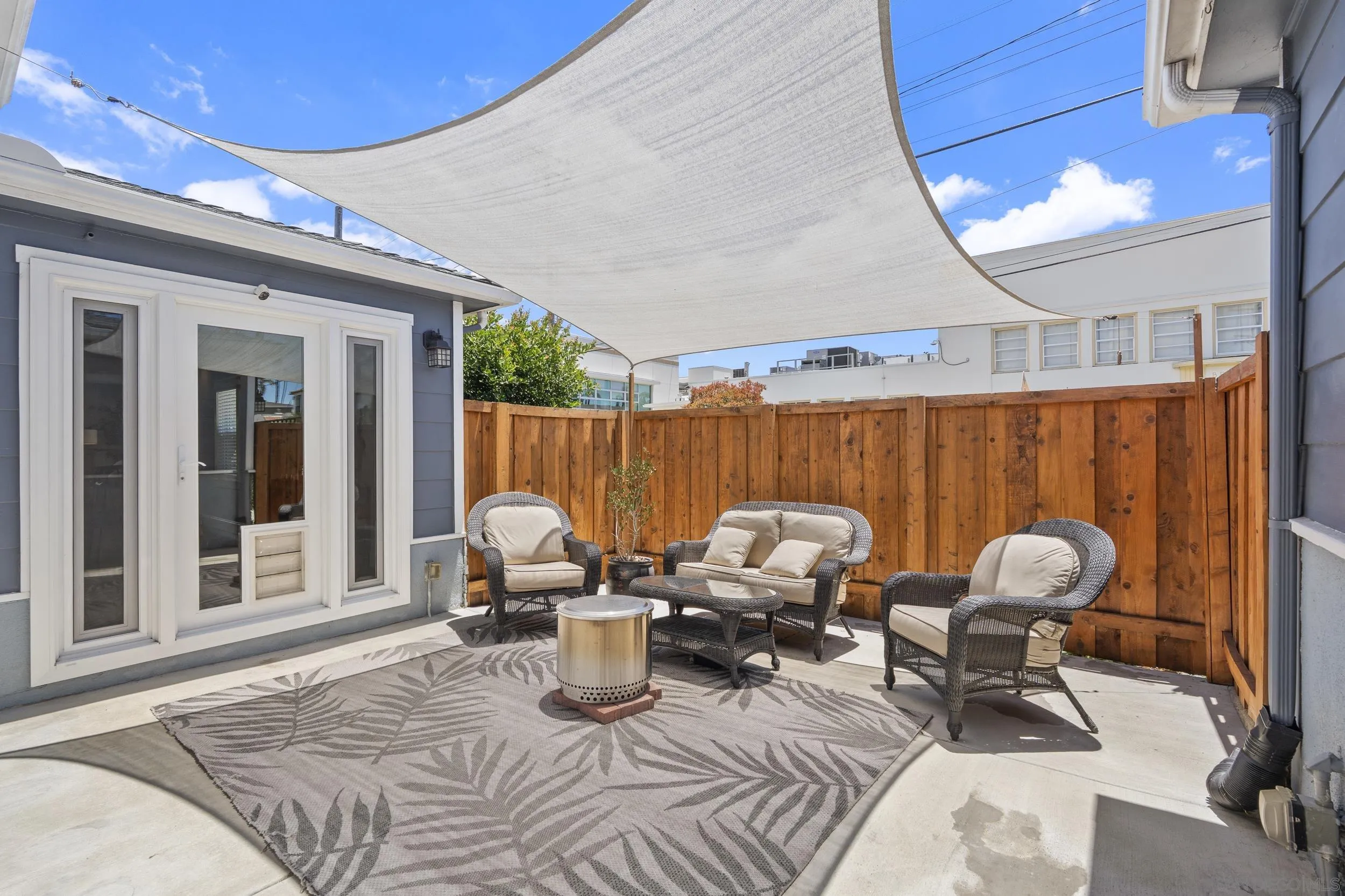 https://cdn.realtyfeed.com/cdn/127/260013504/398867b6535ec5070887d3860858b9db.webp