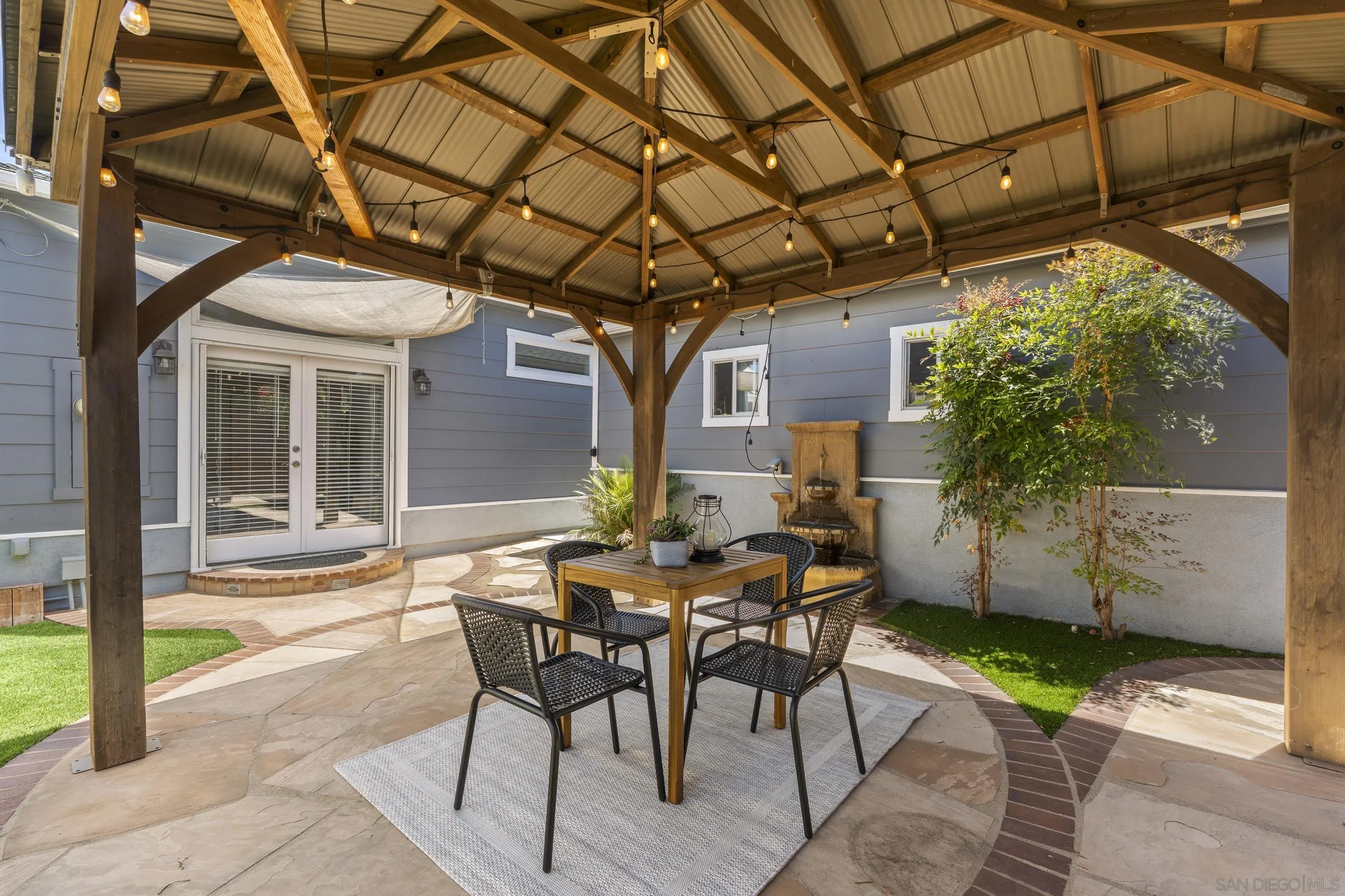 https://cdn.realtyfeed.com/cdn/127/260013504/97461f6fc0d89000d40d8d0263e0ecf6.webp