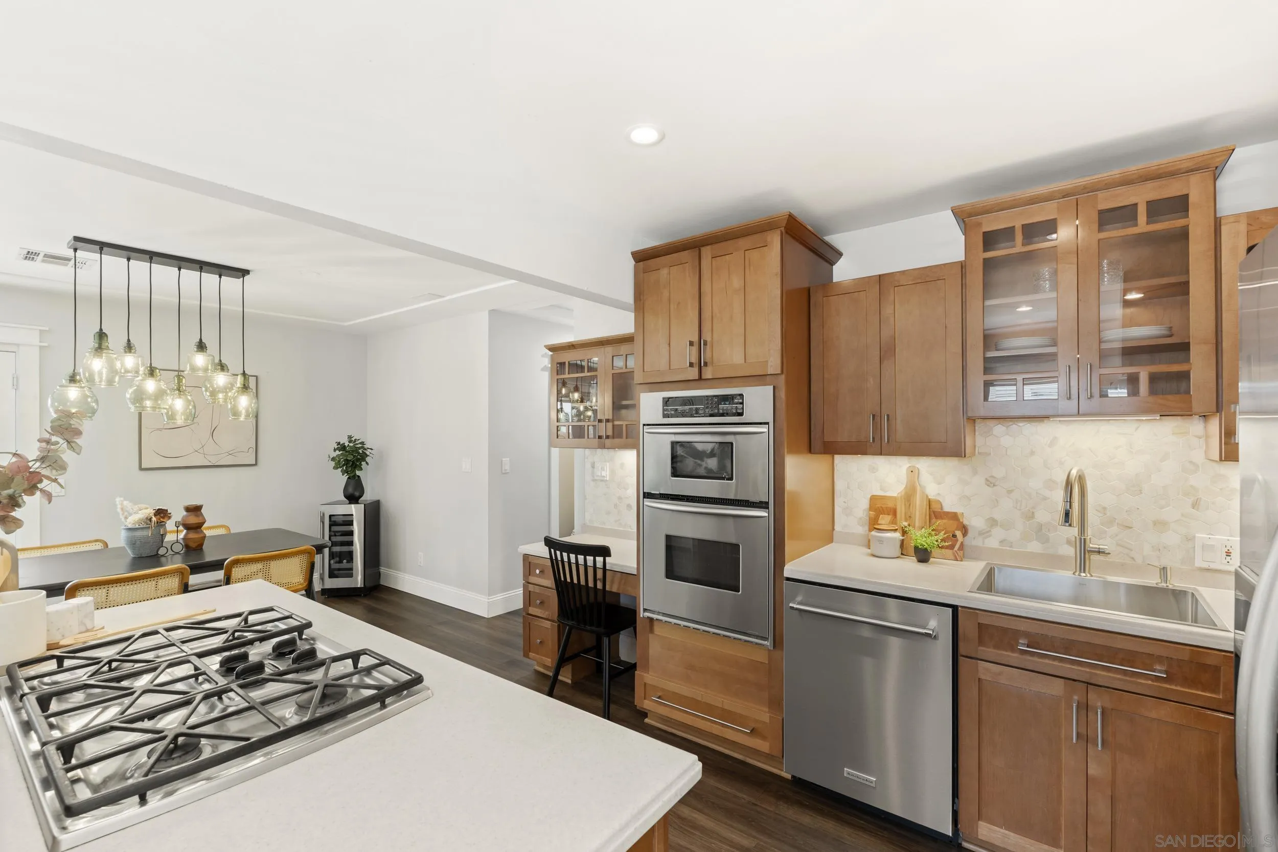 https://cdn.realtyfeed.com/cdn/127/260013504/ac68f50da4c1d4b8ec79ffdce2df7456.webp