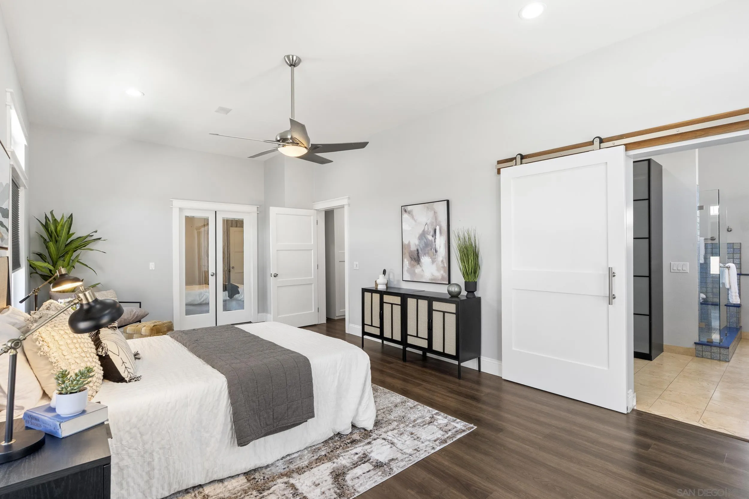 https://cdn.realtyfeed.com/cdn/127/260013504/bc1cb29d1a6b3ef7f718dfa1f0276b01.webp