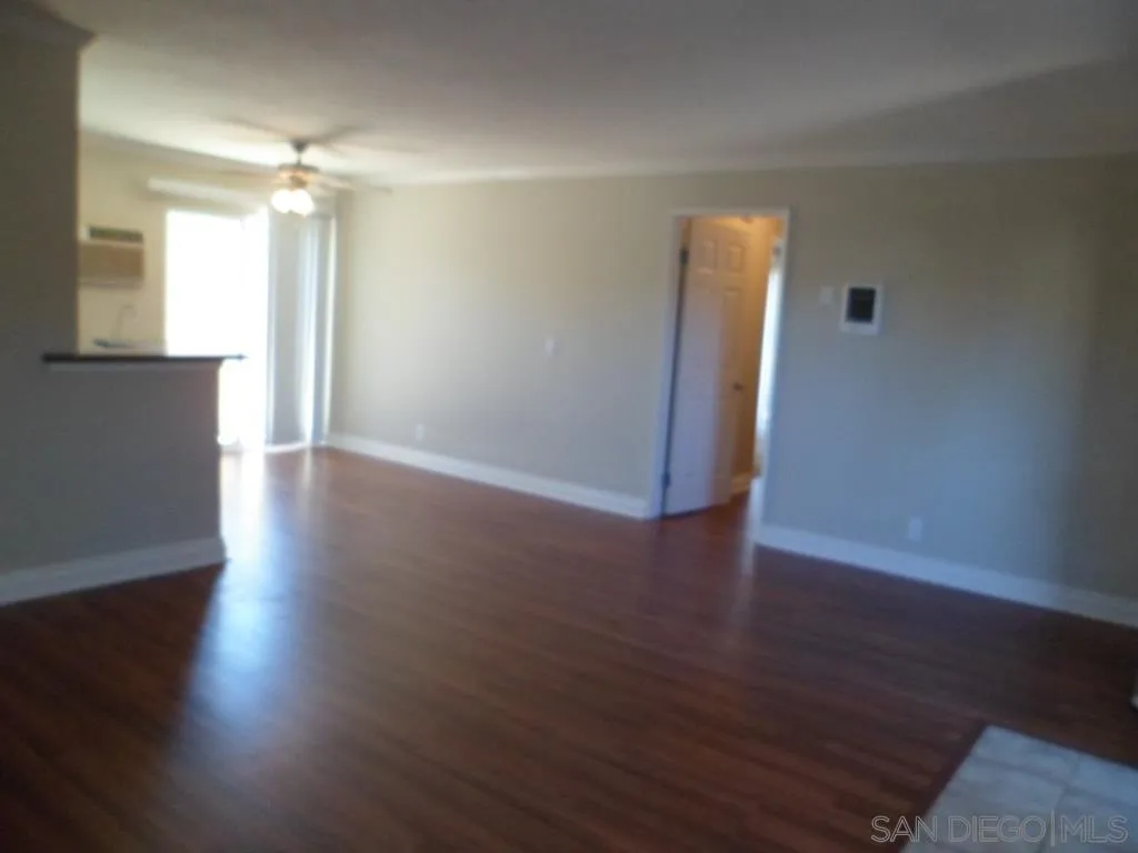 Photo #4: 260013505 Listing: Photo #4