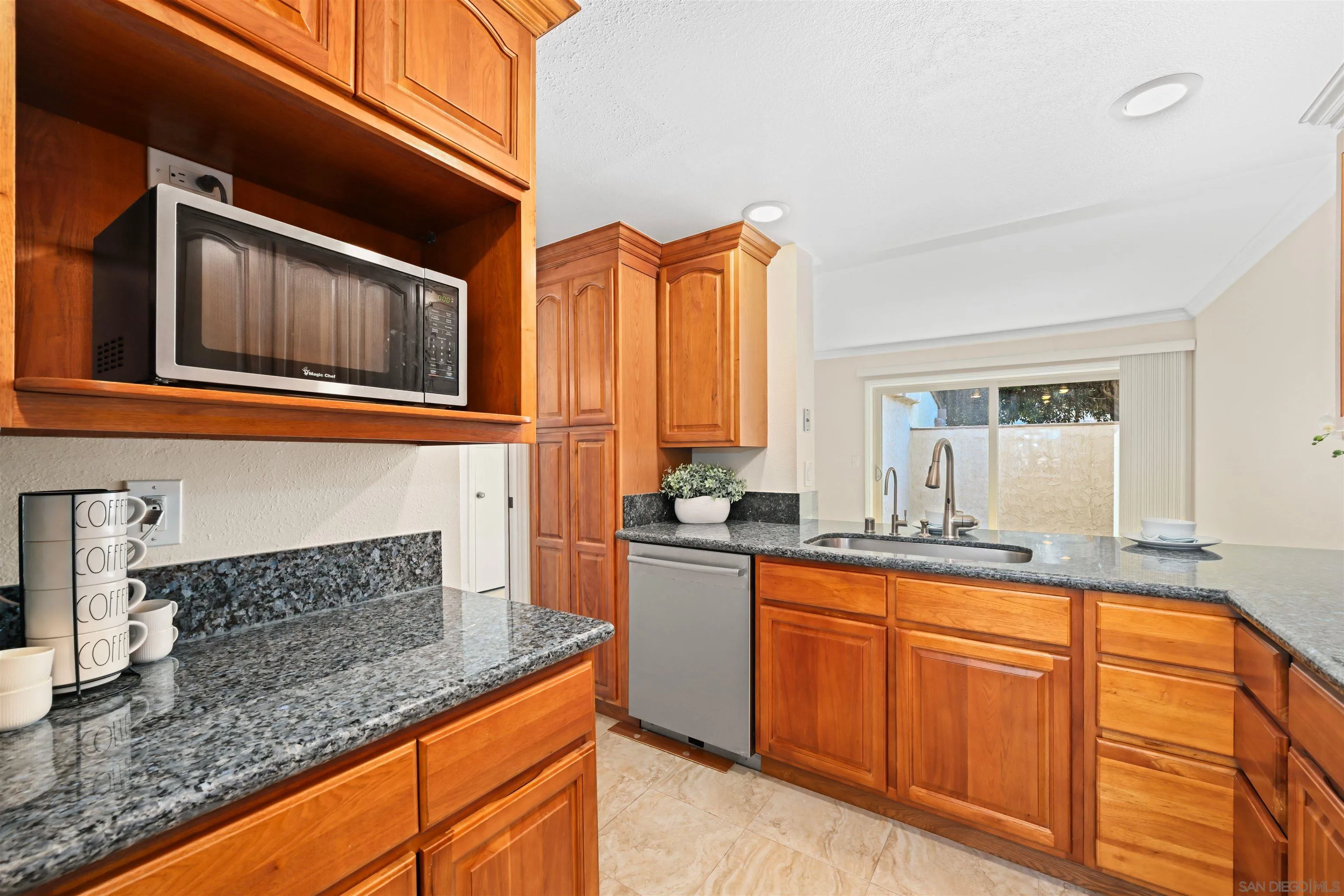 Photo #16: 260013511 Listing: Photo #16