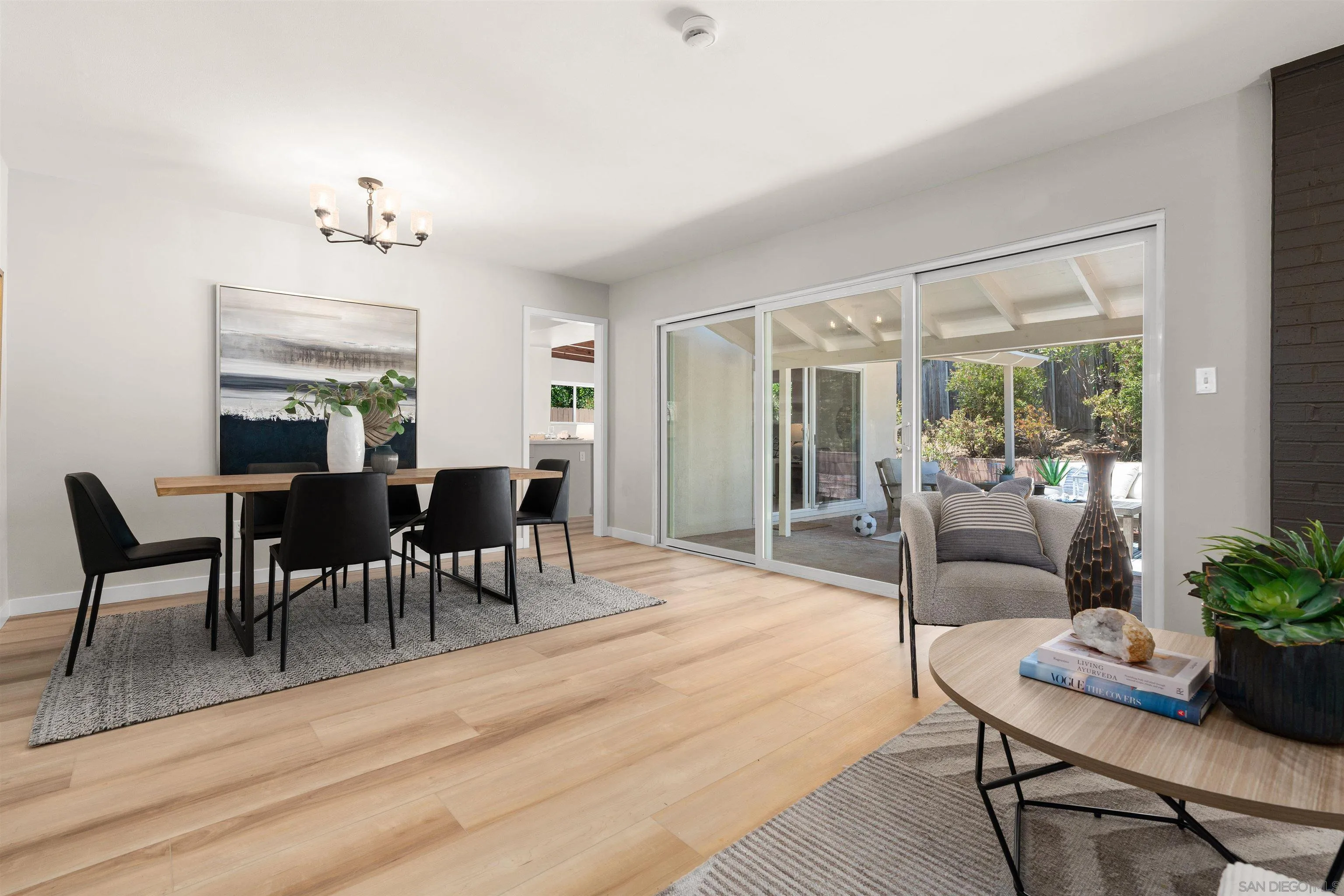 https://cdn.realtyfeed.com/cdn/127/260013512/061a49a12e648ce01bc8c6abc46a9cc8.webp