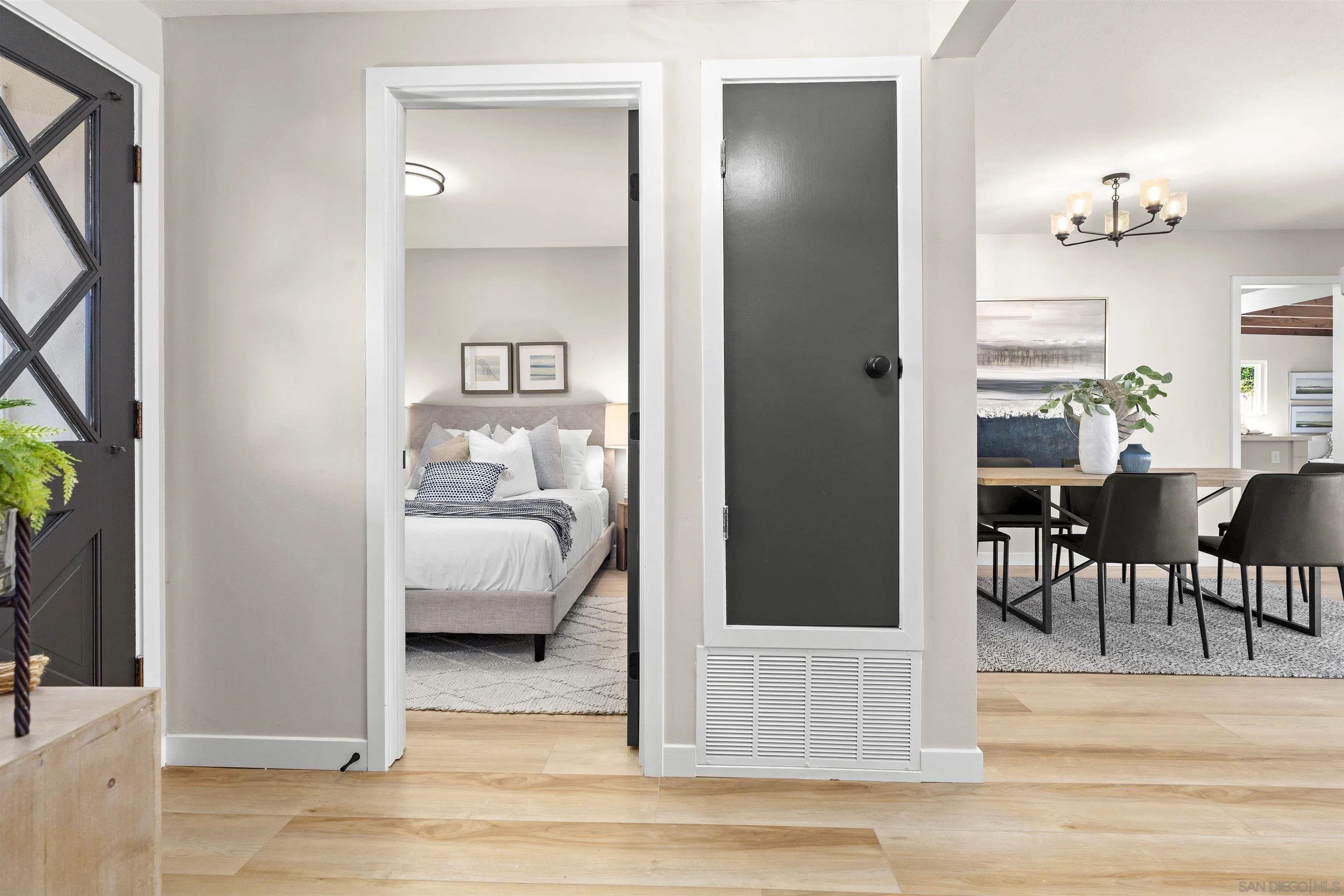 https://cdn.realtyfeed.com/cdn/127/260013512/3565d3d55493ae6e39a0623a2473afa6.webp