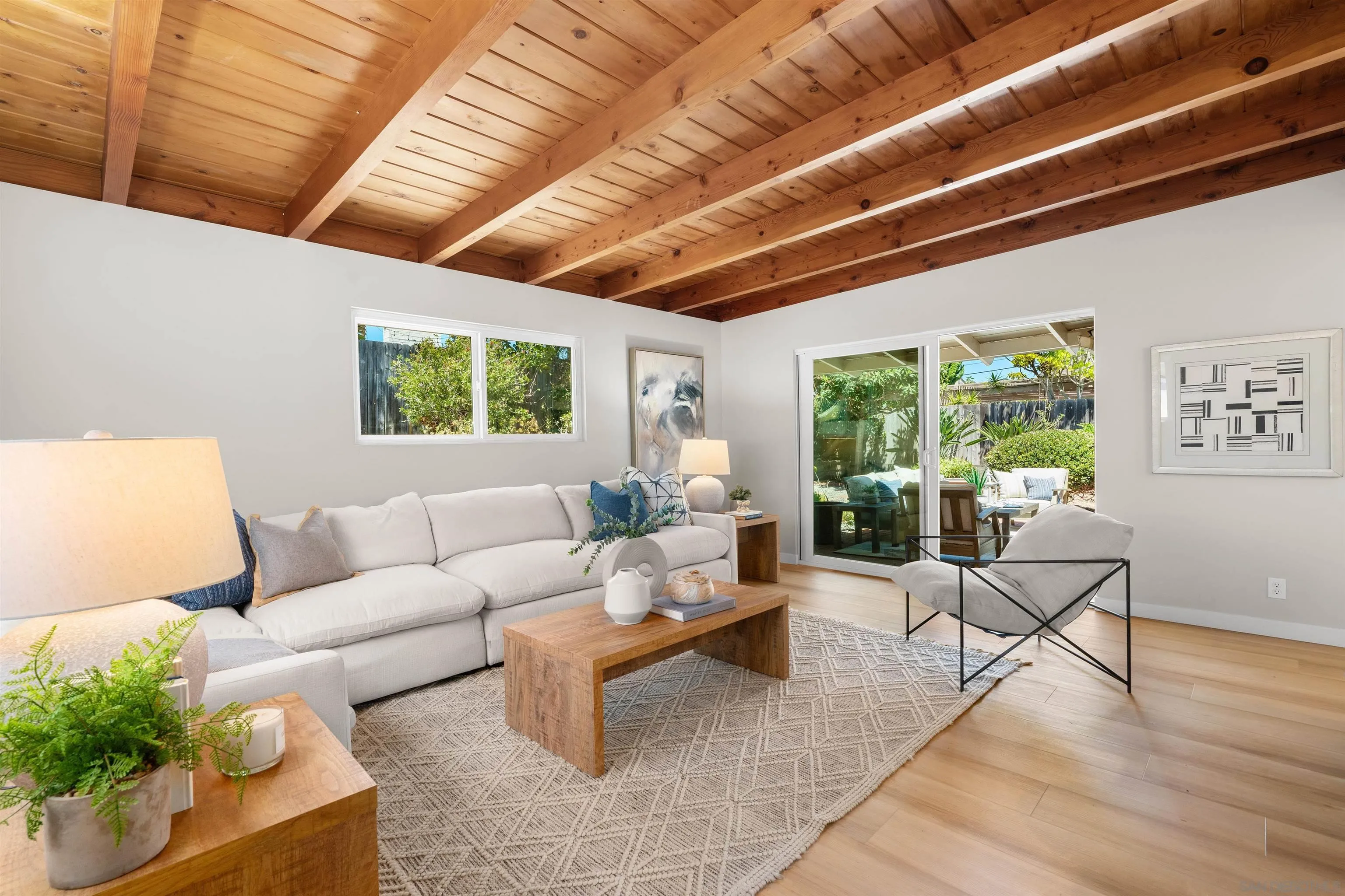 https://cdn.realtyfeed.com/cdn/127/260013512/6552a93dd51697c5ec718e0e253dcf88.webp
