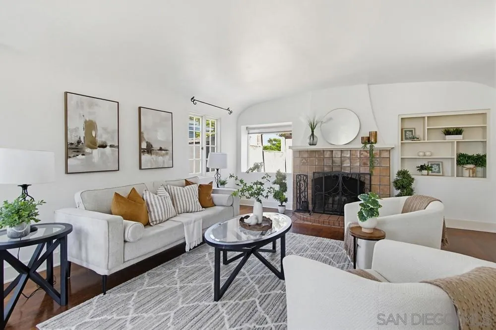 https://cdn.realtyfeed.com/cdn/127/260013514/17aae890678c88189de6934a419d83e9.webp