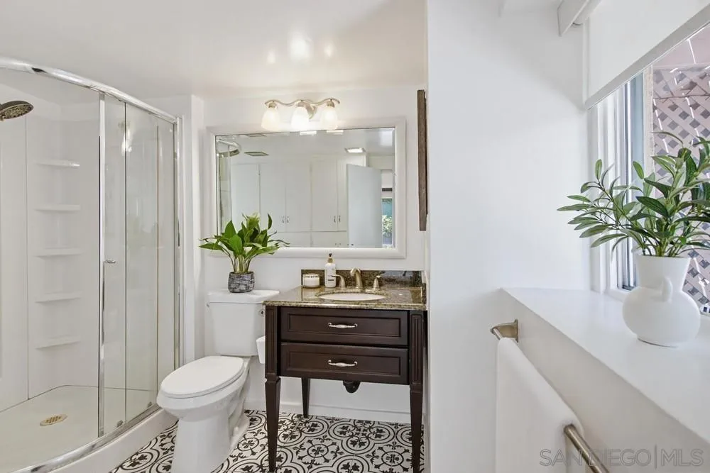 https://cdn.realtyfeed.com/cdn/127/260013514/2aea94e73cab743f045cc59e5b165f8f.webp