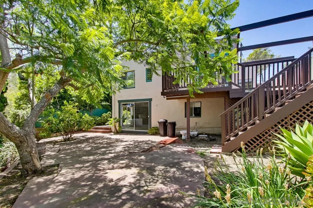 https://cdn.realtyfeed.com/cdn/127/260013514/2b6813b2fda5152fa9e9a93cfcbfd1fd.webp