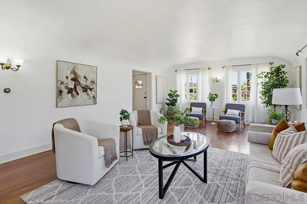 https://cdn.realtyfeed.com/cdn/127/260013514/44e1a7b38da47585afa48d0362a264bd.webp