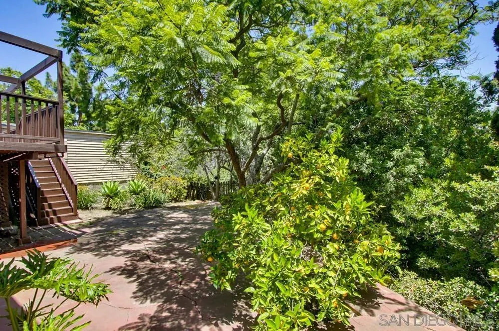 https://cdn.realtyfeed.com/cdn/127/260013514/690ea39d98de3e76e454182dda480233.webp