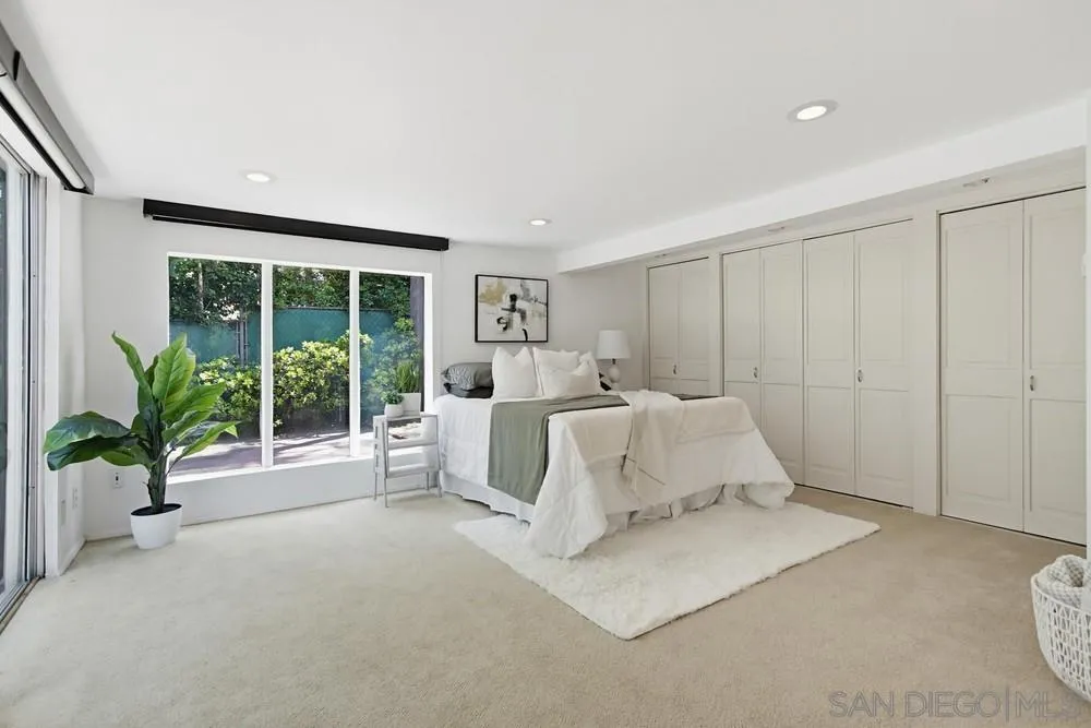 https://cdn.realtyfeed.com/cdn/127/260013514/cfebf198c663b8e4bd9ff3e59209c723.webp