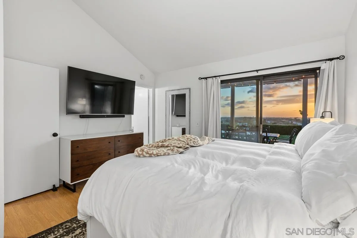 https://cdn.realtyfeed.com/cdn/127/260013516/300e66bc2201de82b92885048e11b74d.webp