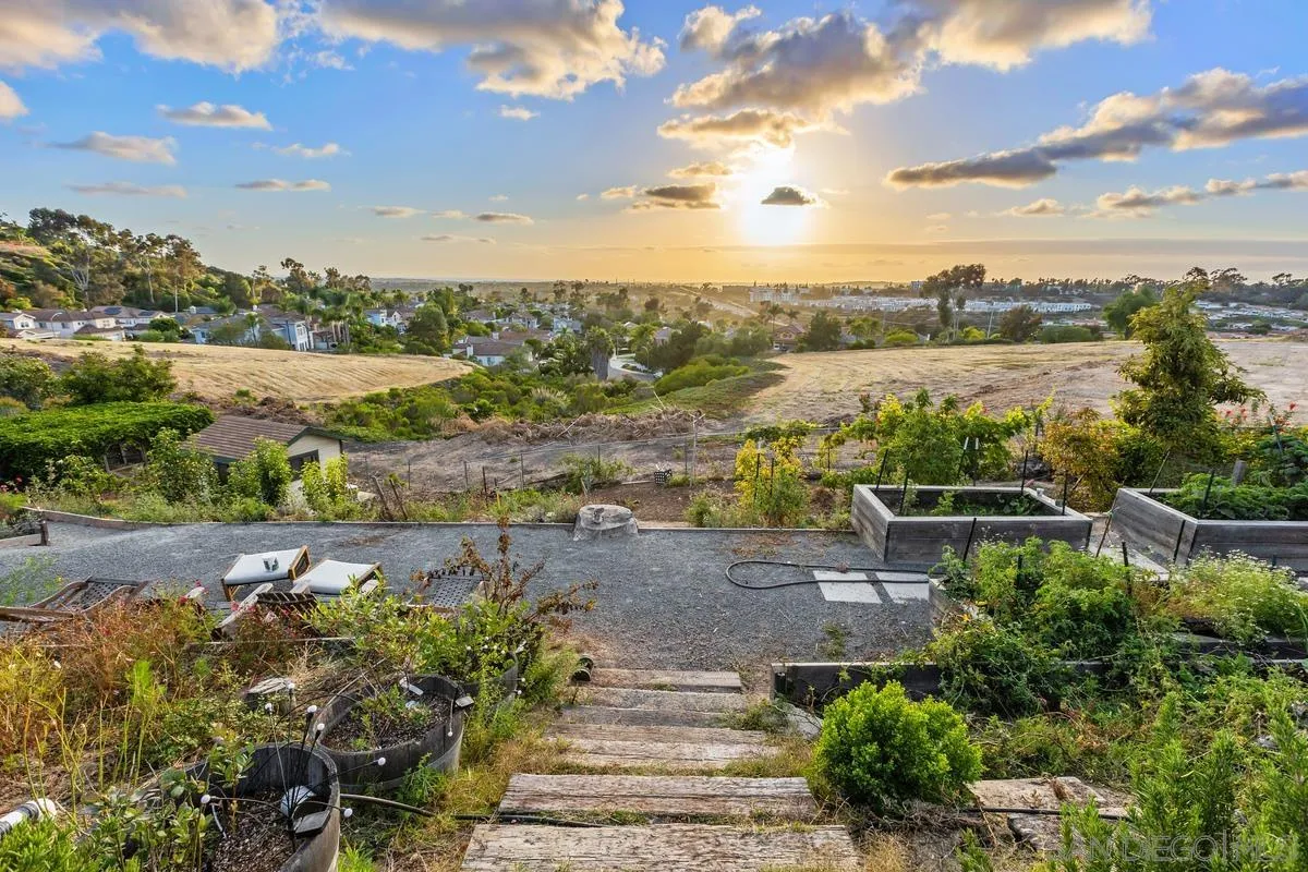 https://cdn.realtyfeed.com/cdn/127/260013516/60efb3efc448a8b363b80313add2543c.webp