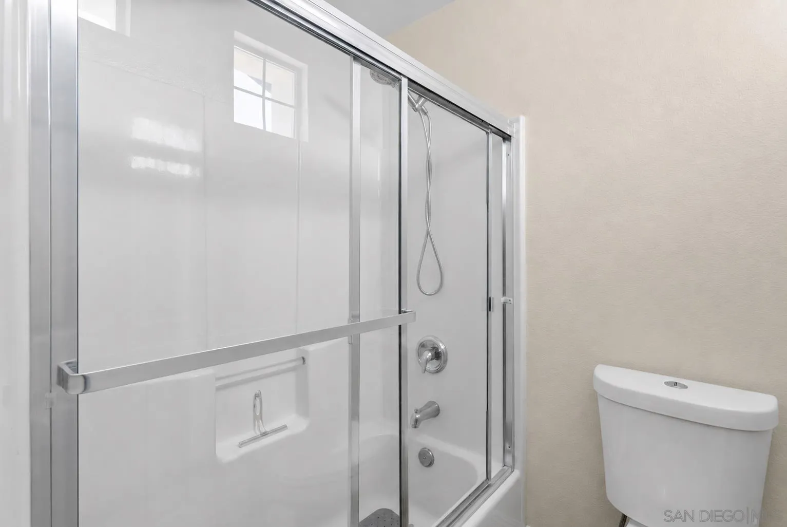 https://cdn.realtyfeed.com/cdn/127/260013518/5098a2468dc769e84d63689296bf74cf.webp