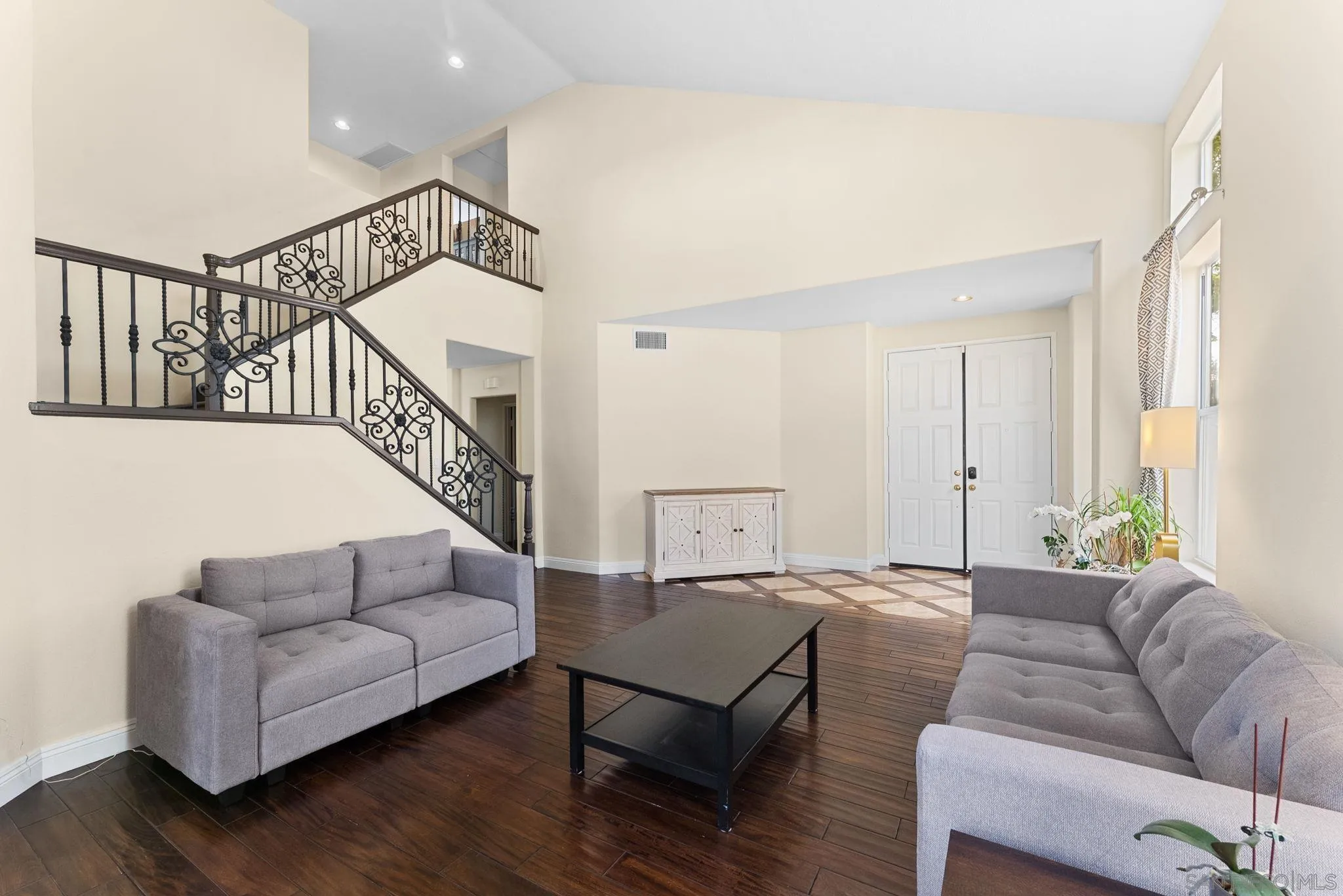 https://cdn.realtyfeed.com/cdn/127/260013518/7b962a347fe4f4f0781ced6ca53a9569.webp