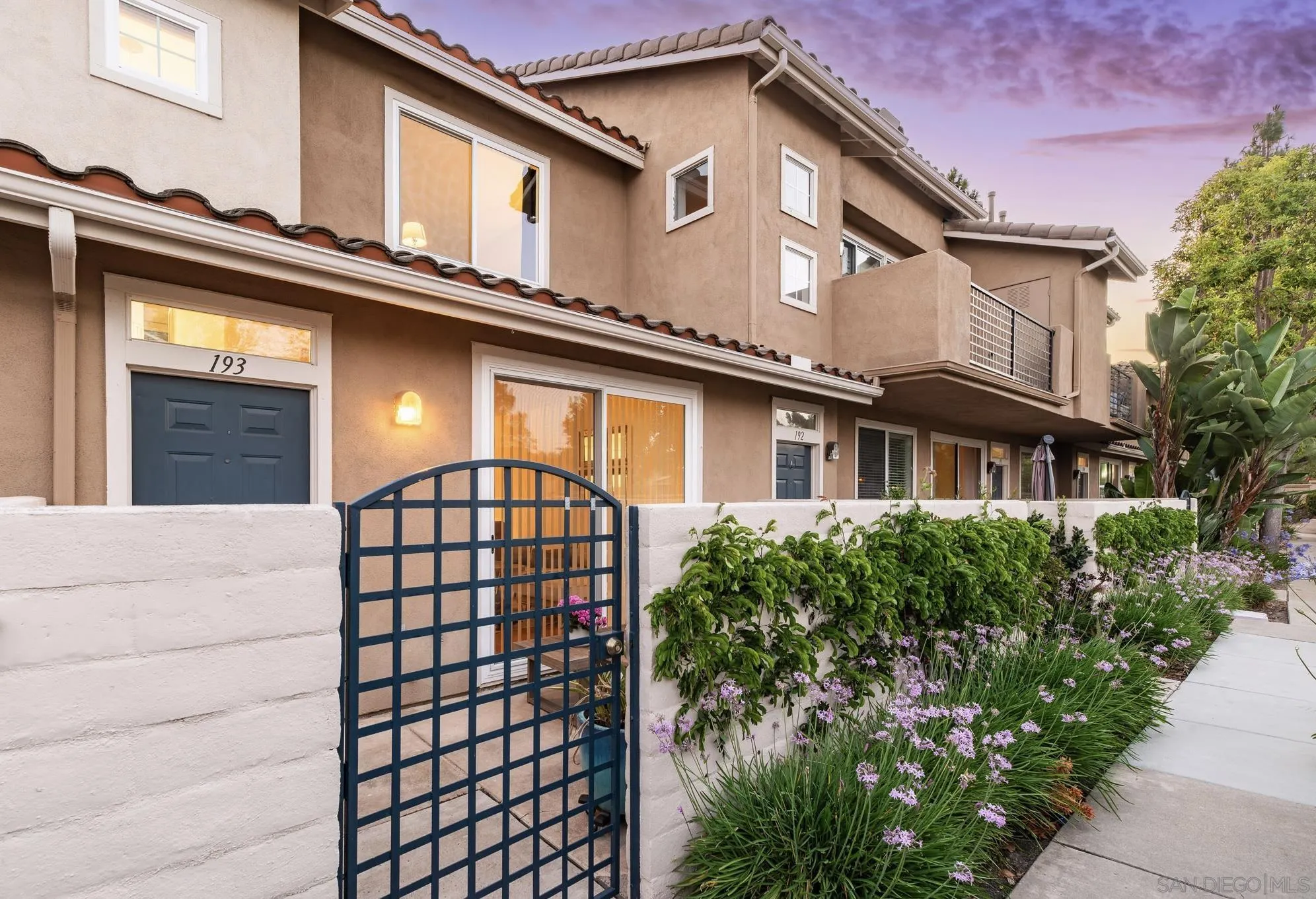 Photo #2: 260013526 Listing: Photo #2