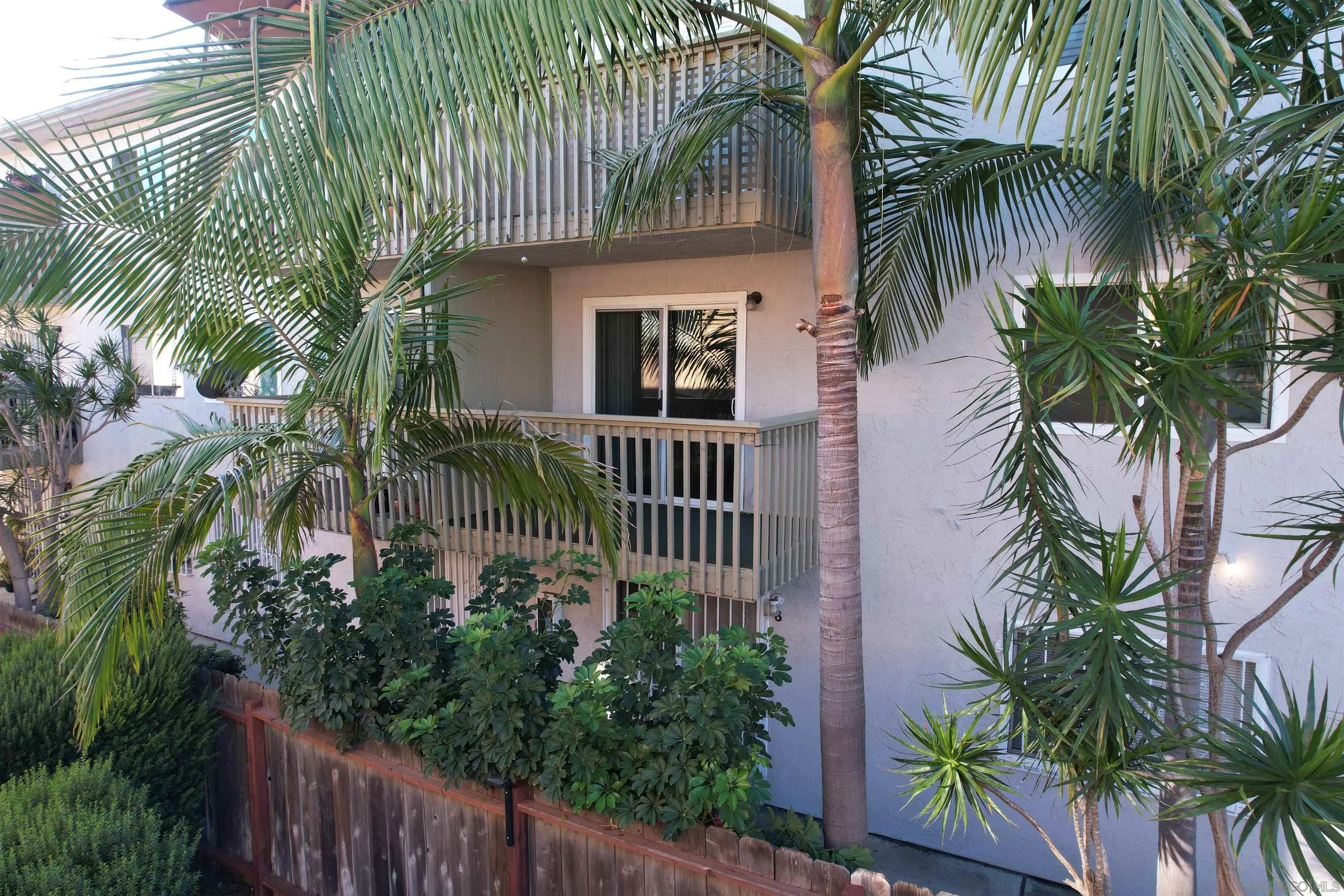https://cdn.realtyfeed.com/cdn/127/260013527/0e95dd9c2ee921501683639985258bb9.webp