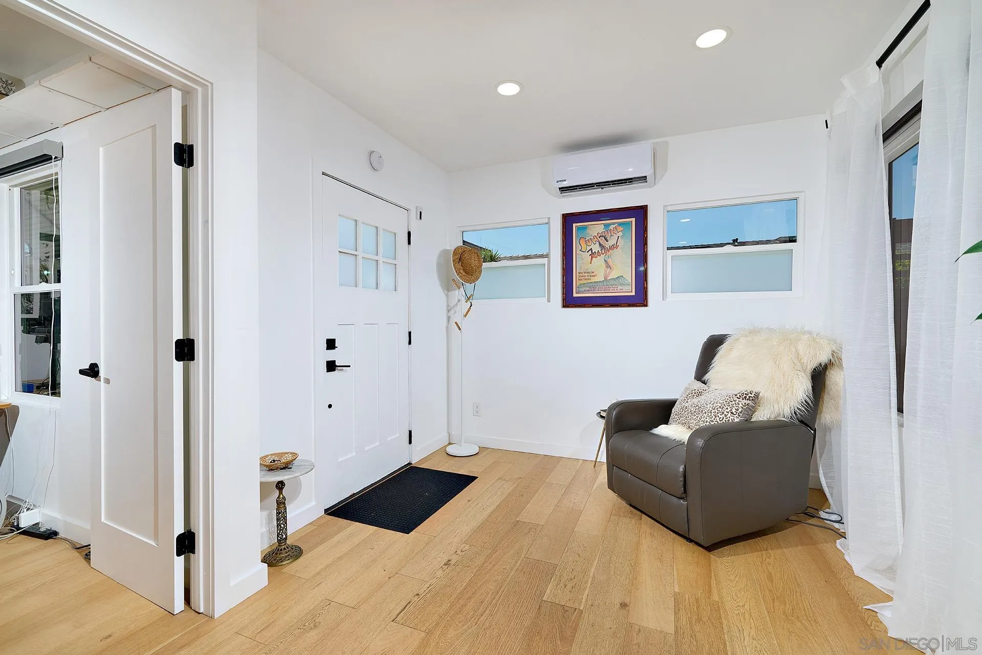 https://cdn.realtyfeed.com/cdn/127/260013530/d1f5e96bec43c63c4a4ed68b0bfe9a44.webp