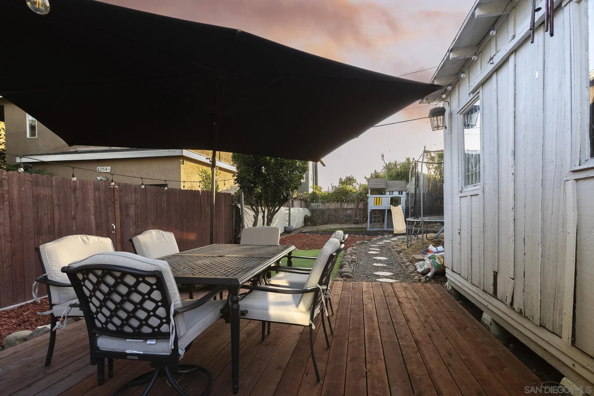 https://cdn.realtyfeed.com/cdn/127/260013532/18173eb1045a75d24bd2eaa19da1188b.webp