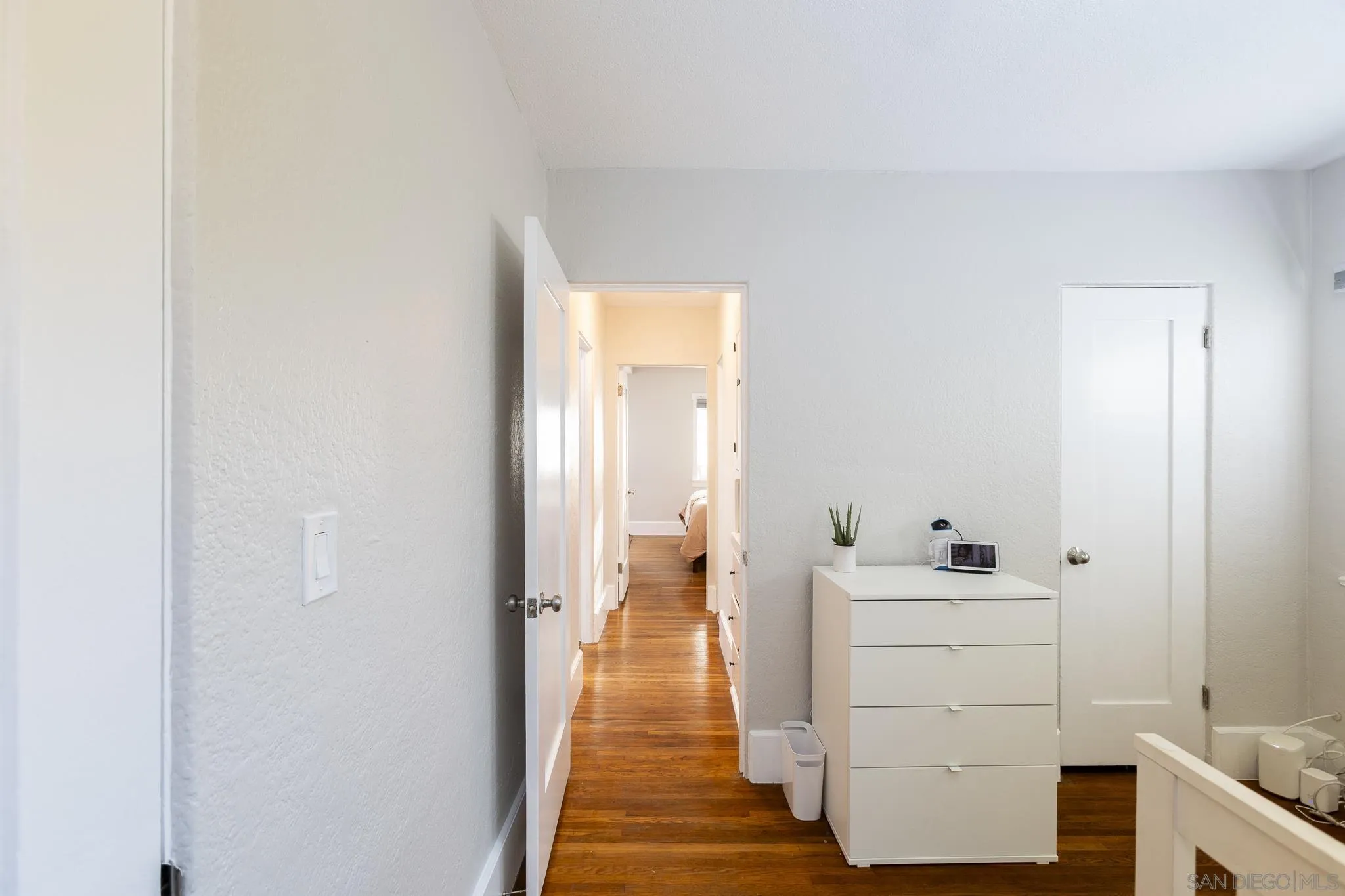 https://cdn.realtyfeed.com/cdn/127/260013532/74902fda188a8cf68c34b7a35f656989.webp
