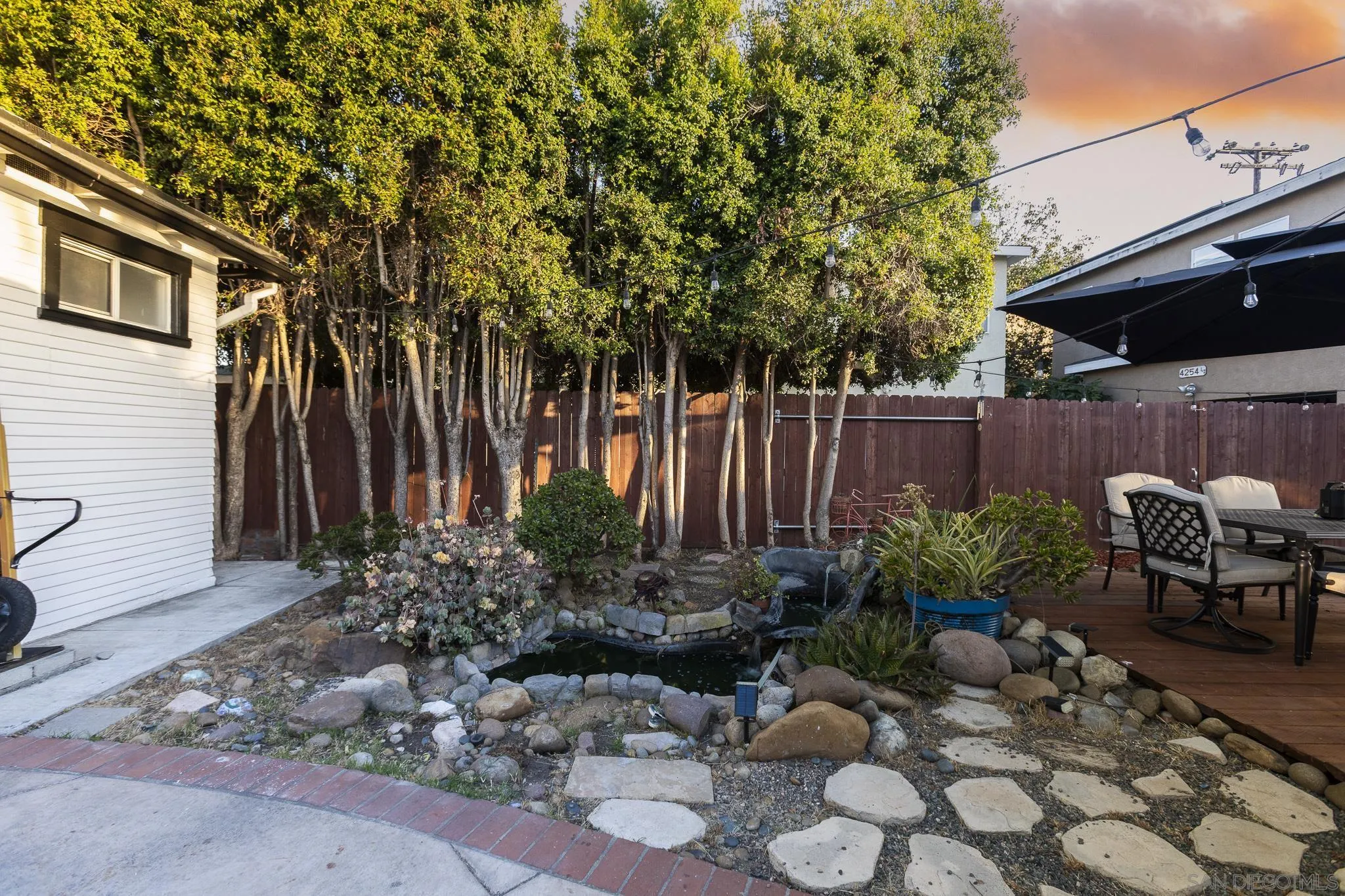 https://cdn.realtyfeed.com/cdn/127/260013532/92663f76d48dea410cba412b89c4d994.webp
