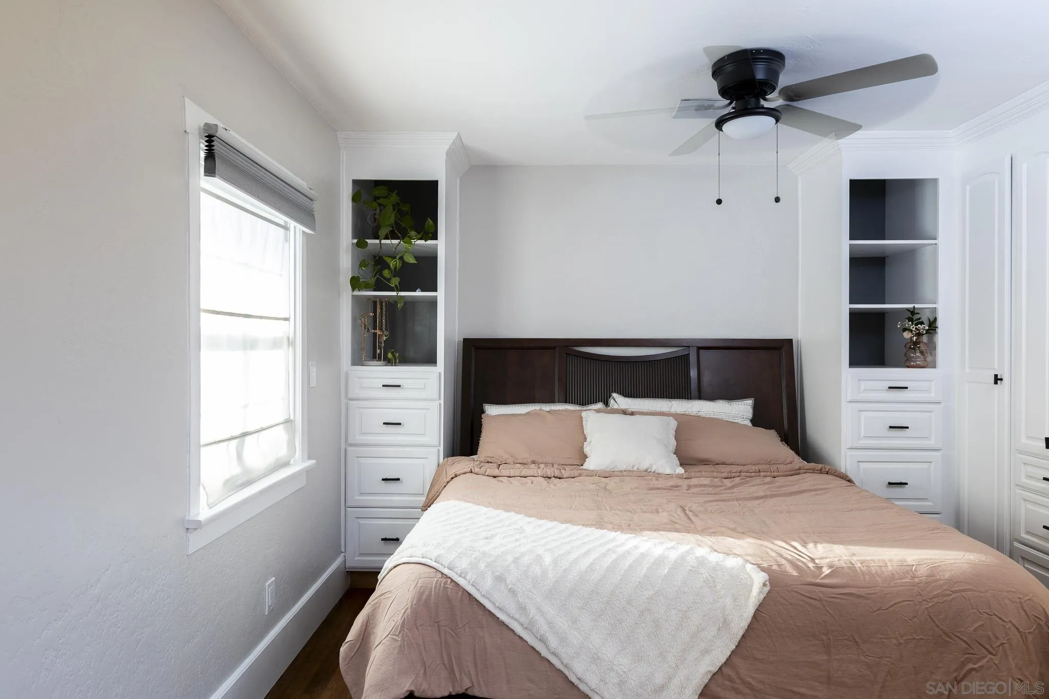 https://cdn.realtyfeed.com/cdn/127/260013532/c9a6a5b51476c471fa2b87ea06da593e.webp
