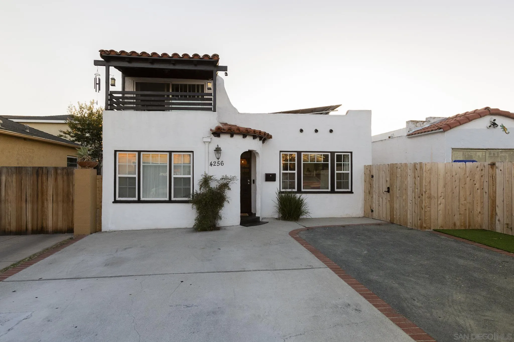 https://cdn.realtyfeed.com/cdn/127/260013532/f64357ca9d79c43d9eb7994256e97d3f.webp