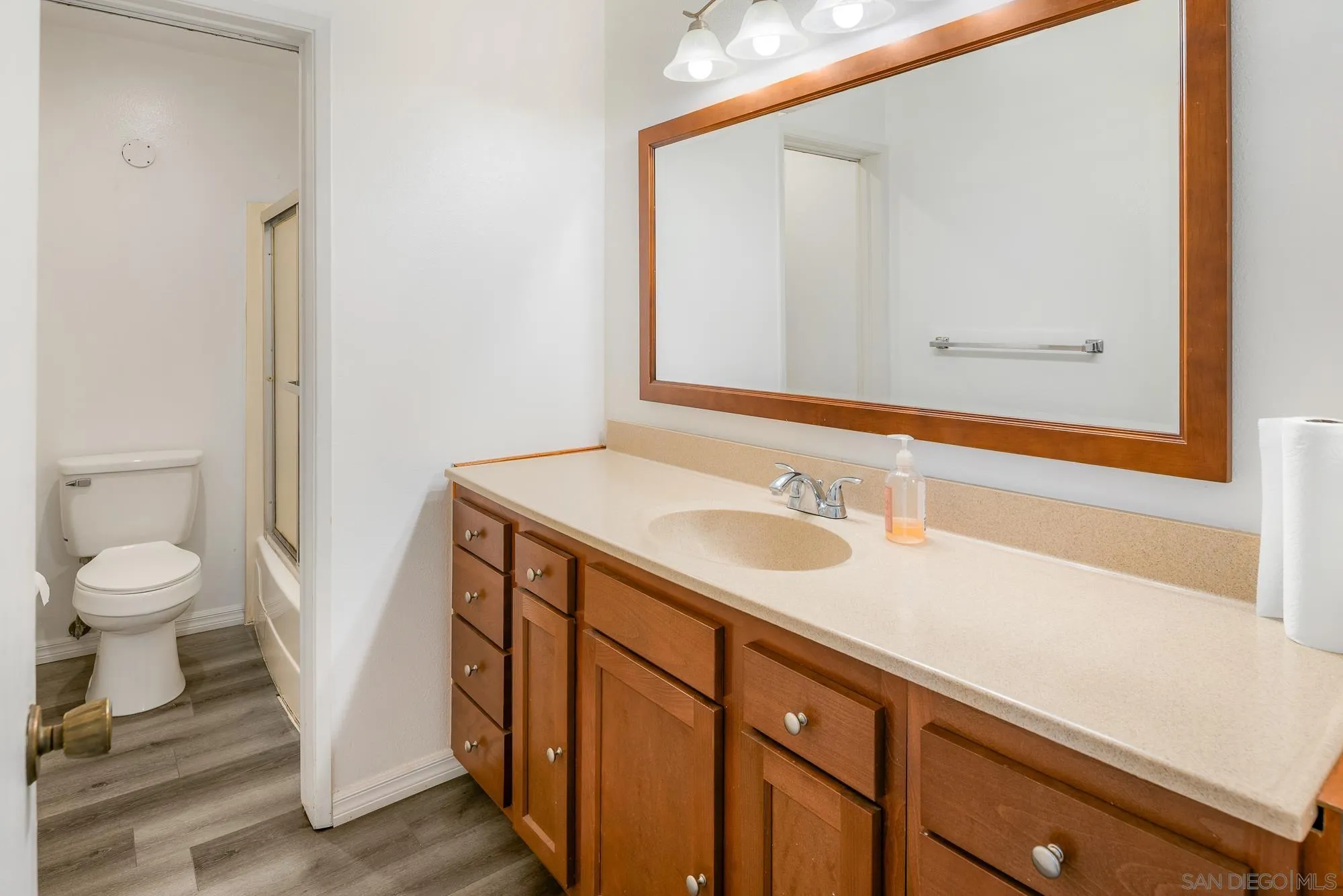 Photo #26: 260013533 Listing: Photo #26