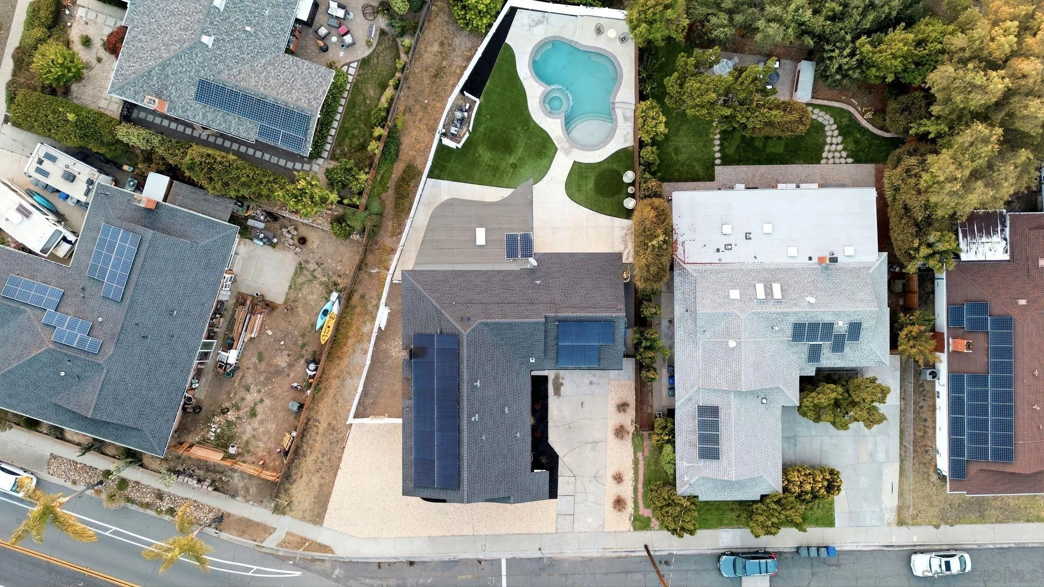 https://cdn.realtyfeed.com/cdn/127/260013535/0e534f72b8983ea7addcd0b26db4f4b7.webp