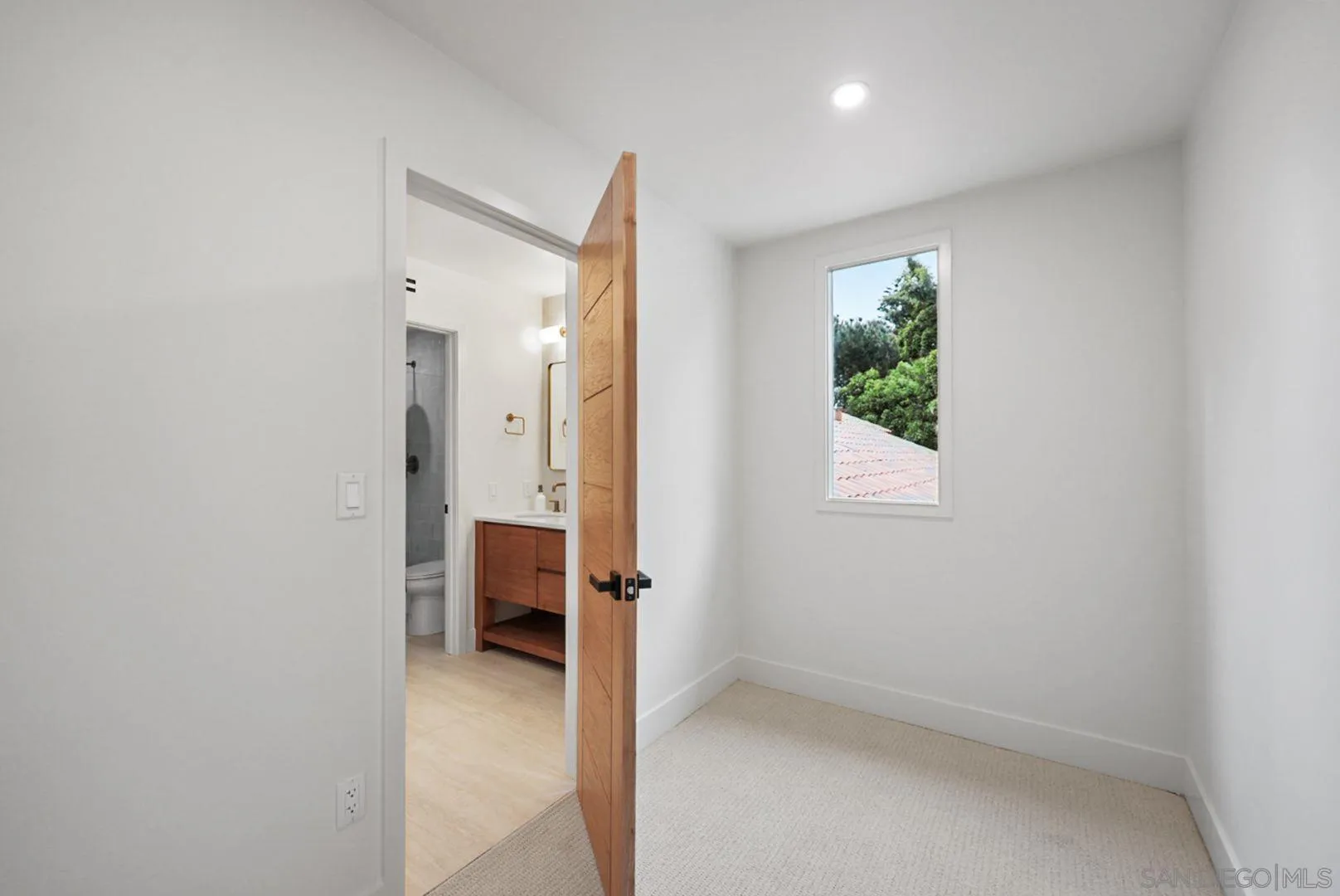 Photo #31: 260013539 Listing: Photo #31
