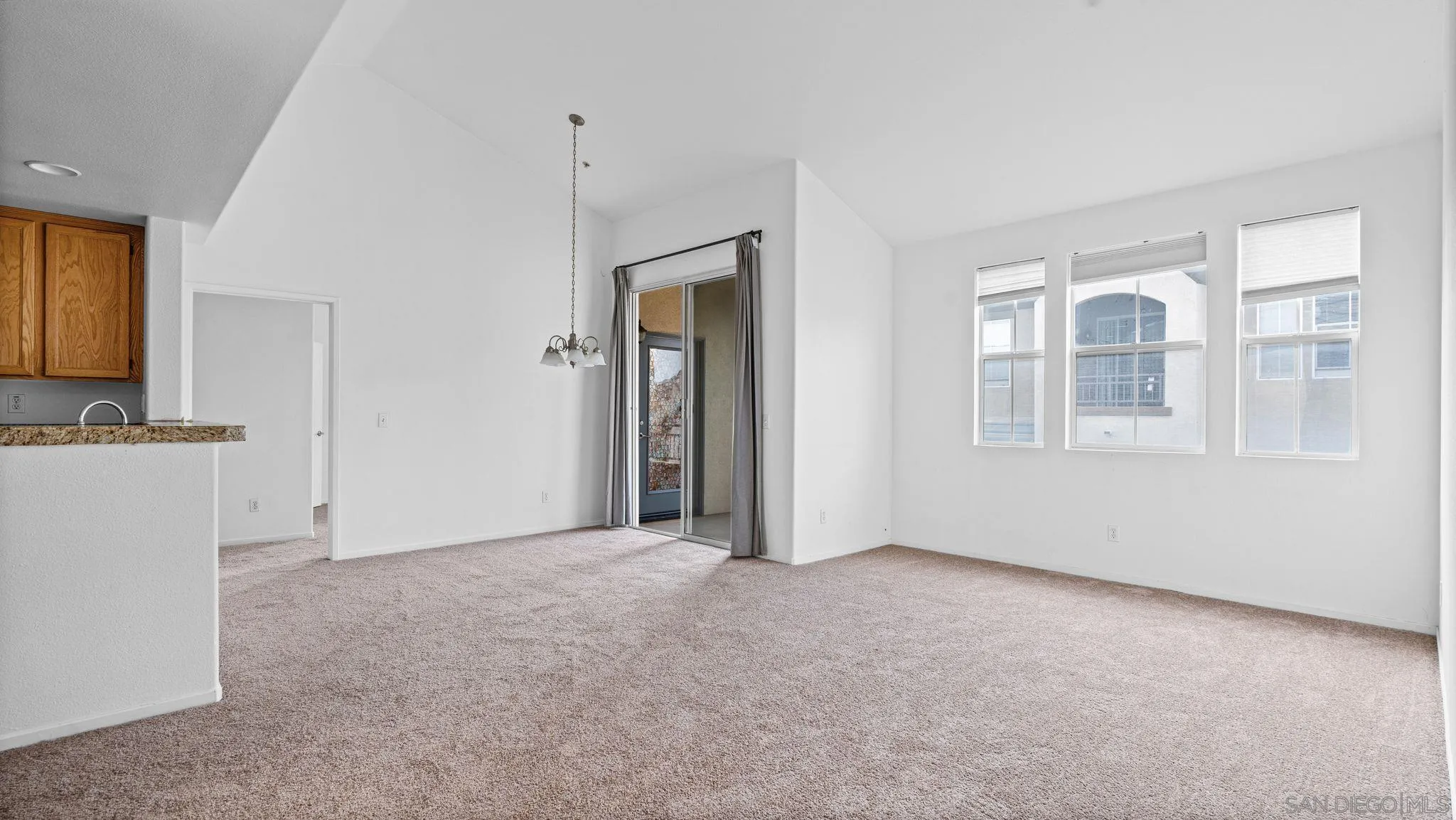 Photo #17: 260013540 Listing: Photo #17