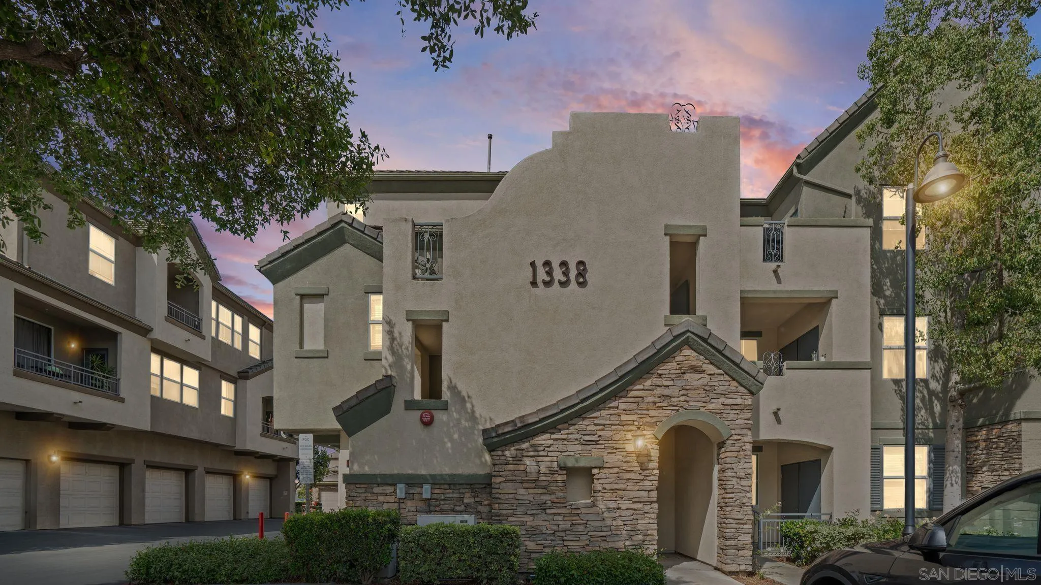 Photo #2: 260013540 Listing: Photo #2