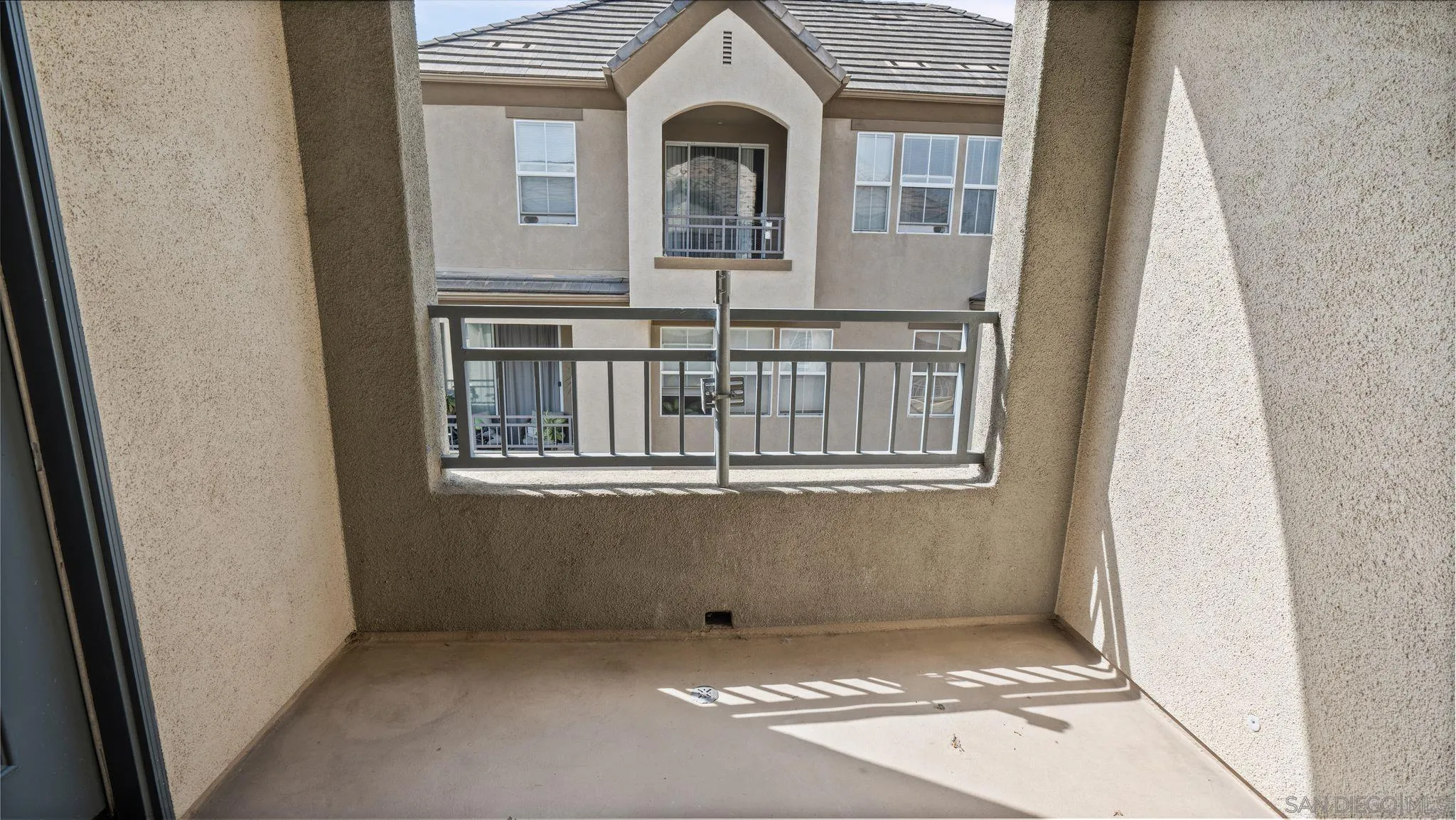 Photo #4: 260013540 Listing: Photo #4