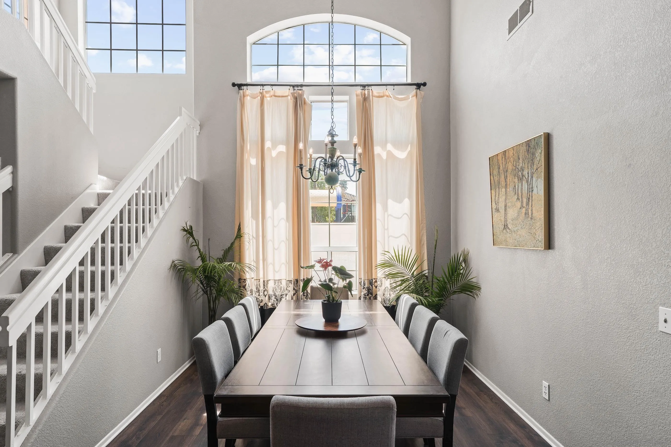 https://cdn.realtyfeed.com/cdn/127/260013541/ebcf1ba2d9e740bc4d23e256a4784fe2.webp