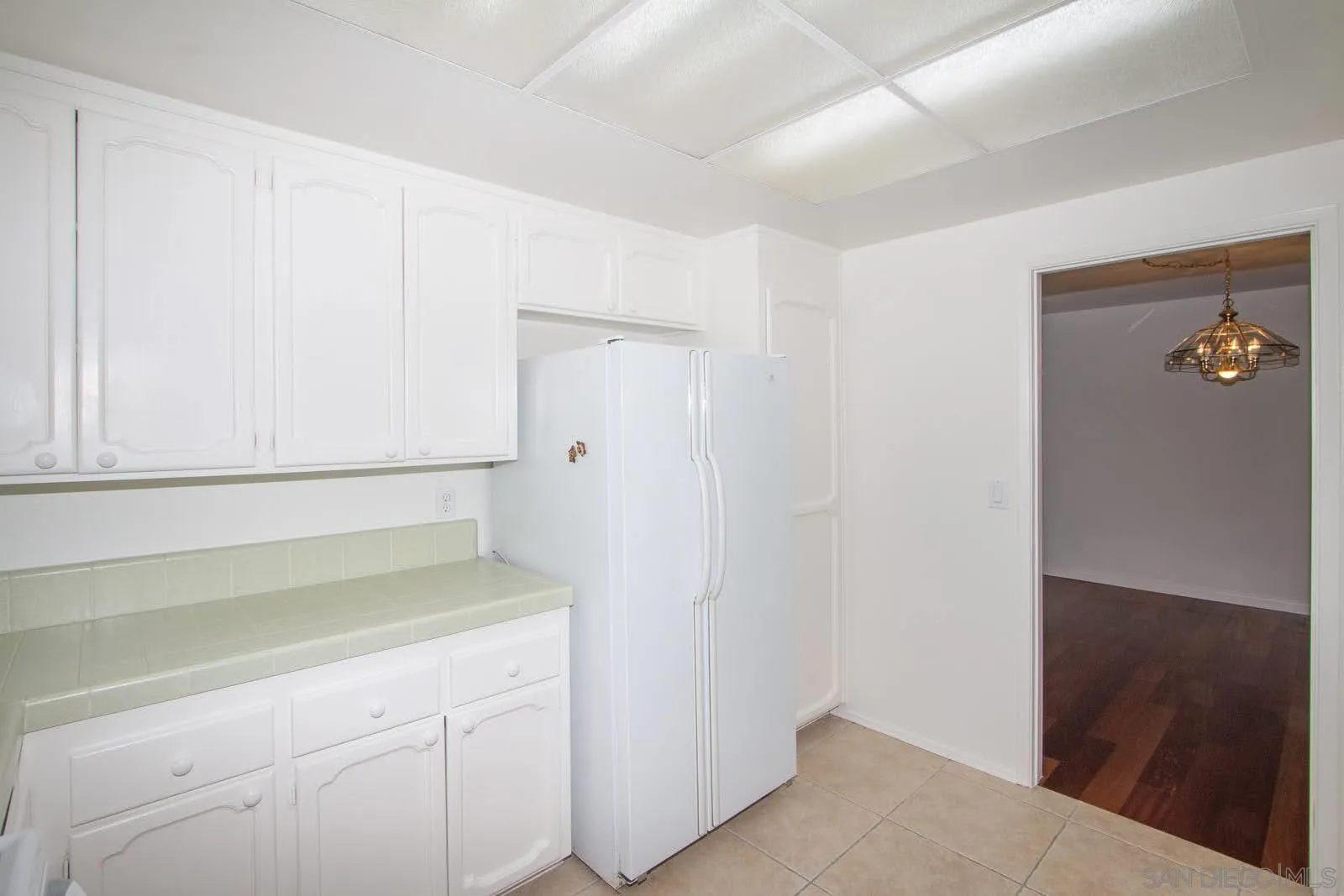 Photo #6: 260013542 Listing: Photo #6