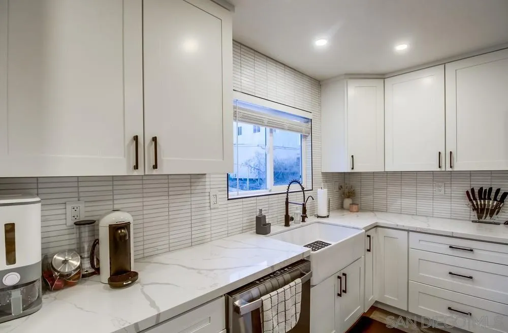 https://cdn.realtyfeed.com/cdn/127/260013543/c44b1cf03a879803243563b89eaf9ccd.webp