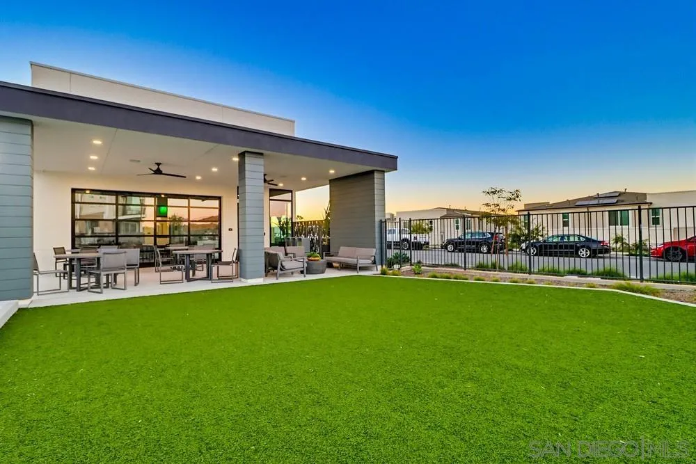 https://cdn.realtyfeed.com/cdn/127/260013544/7ab7497962ccb2e6357b69d307f77b1c.webp