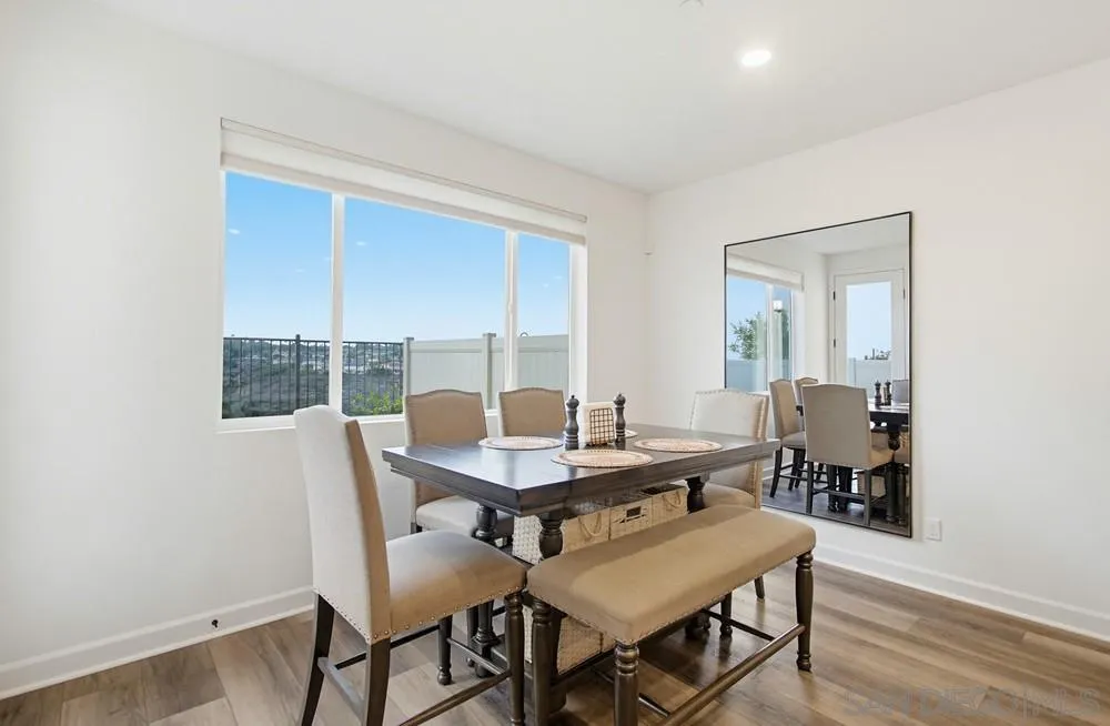 Photo #12: 260013544 Listing: Photo #12