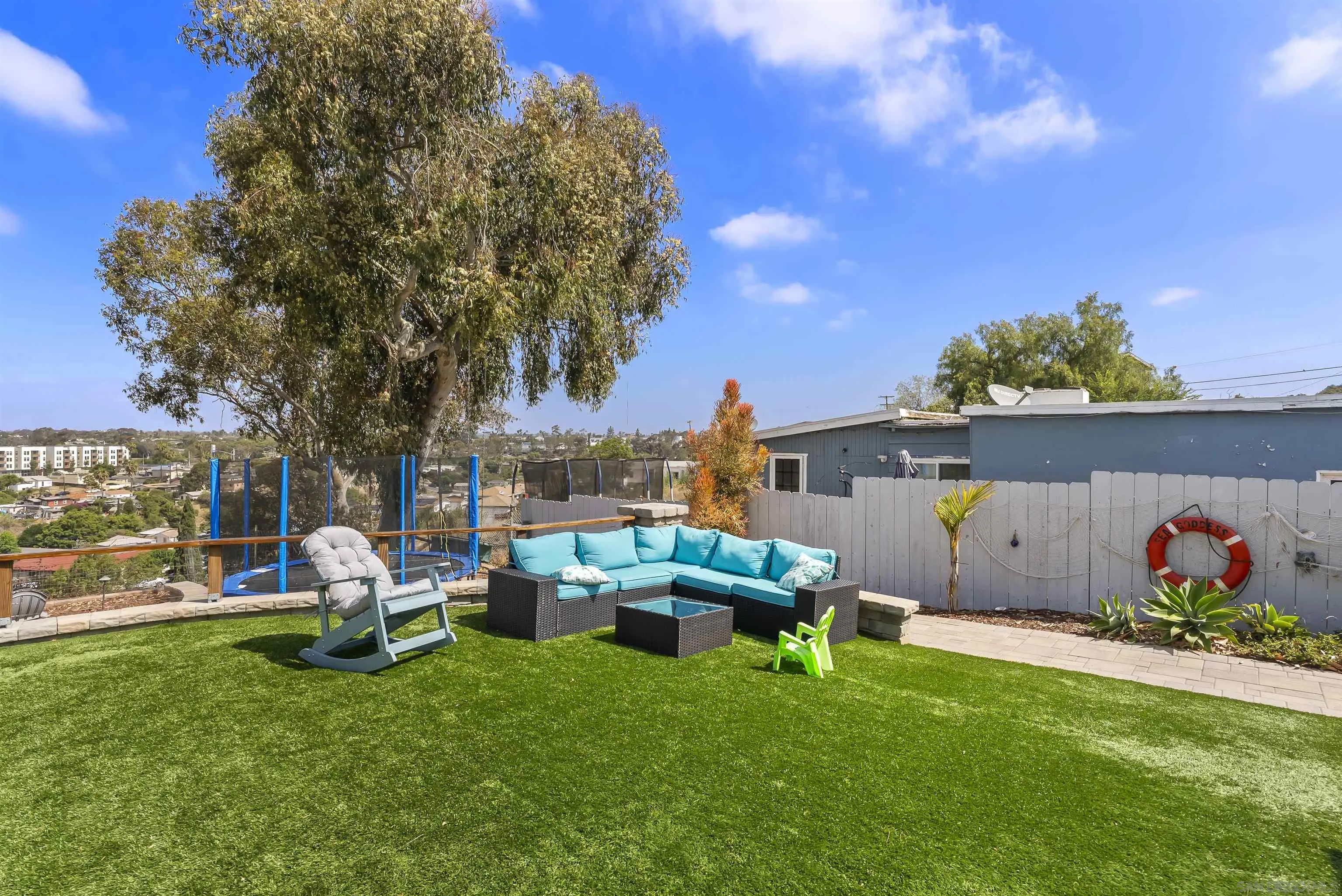 https://cdn.realtyfeed.com/cdn/127/260013545/1841a0af703713a673f0447ef0dce274.webp