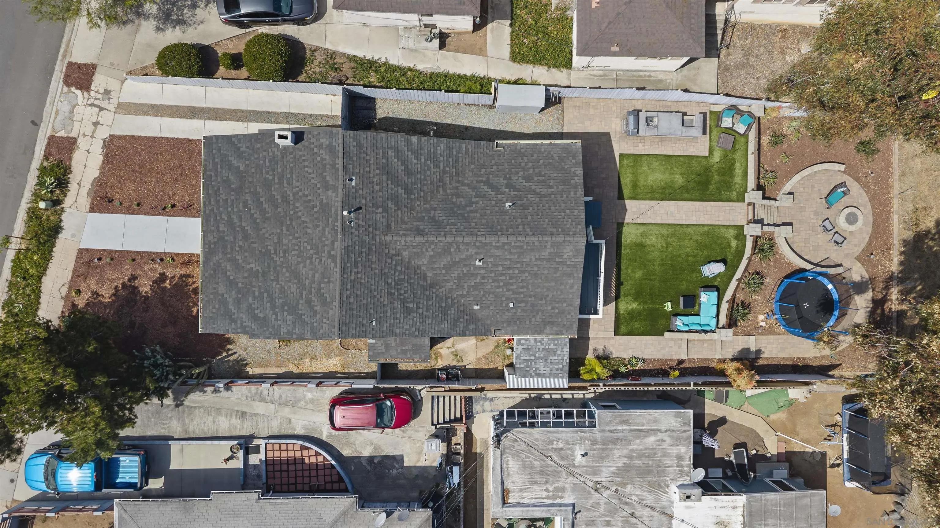 https://cdn.realtyfeed.com/cdn/127/260013545/b0cd491c73e988ccfed4ad28c990b4f7.webp